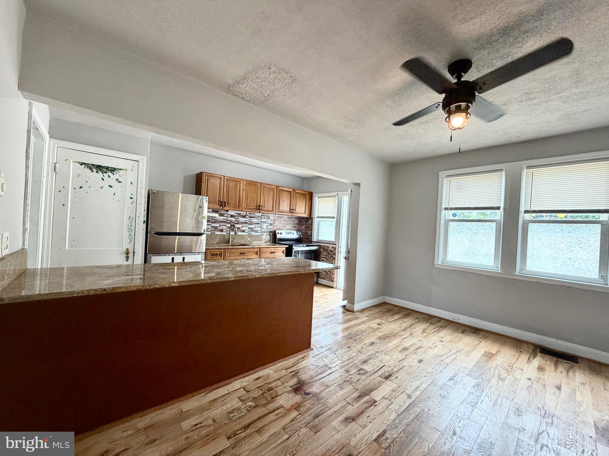 WEST RIDGE - Residential