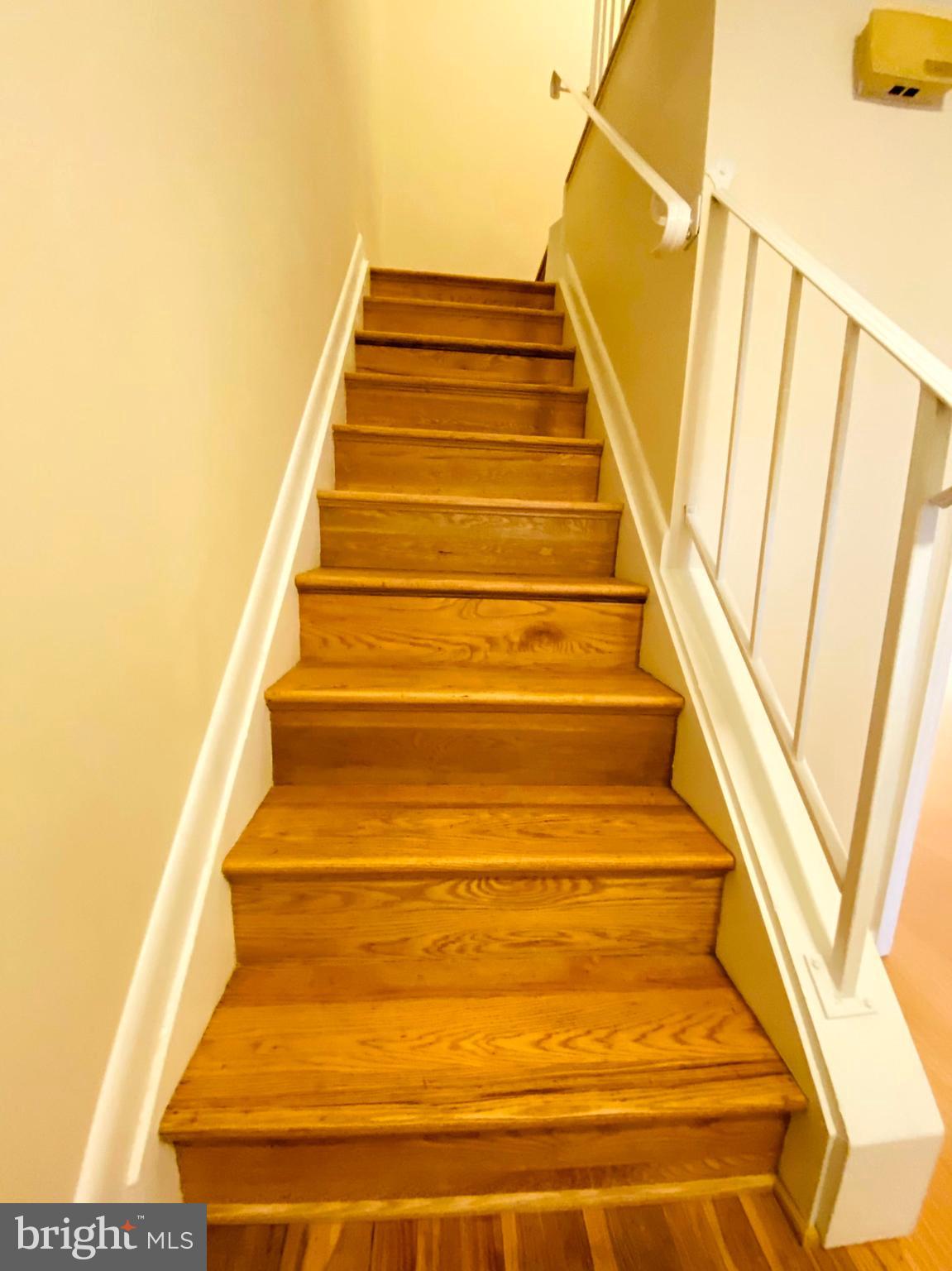 QUEEN ANNE VILLAGE - Residential Lease