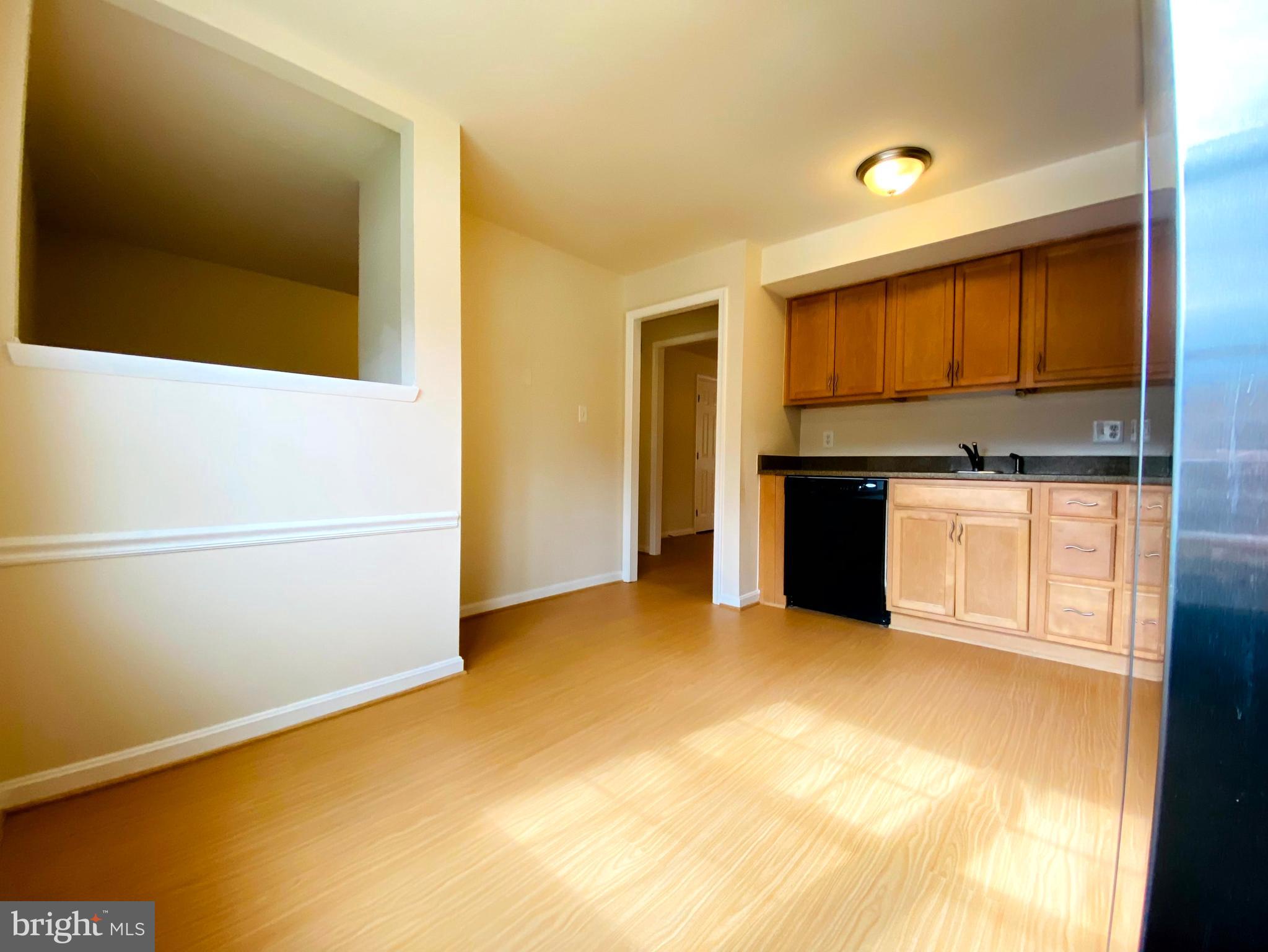 QUEEN ANNE VILLAGE - Residential Lease