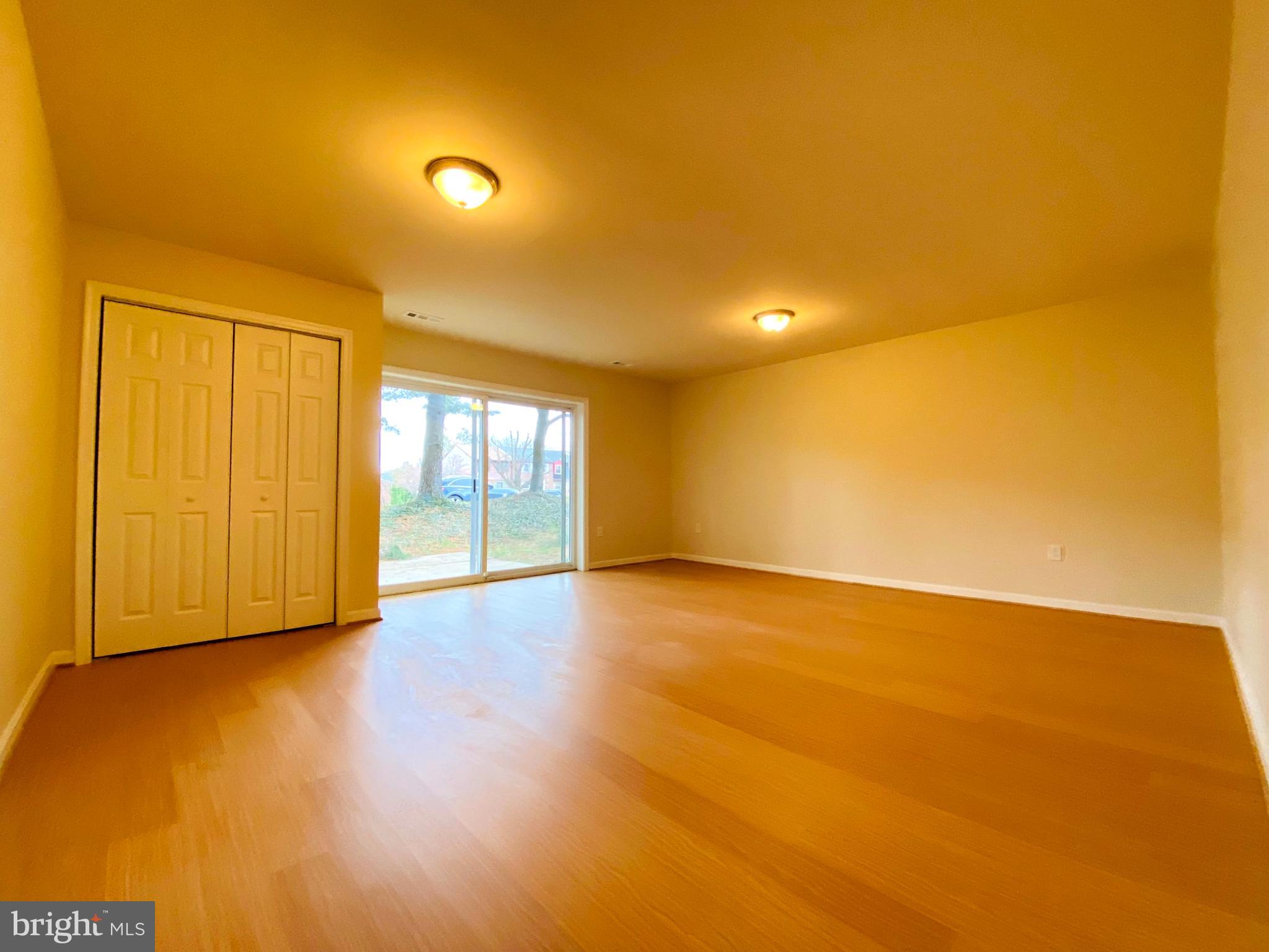 QUEEN ANNE VILLAGE - Residential Lease