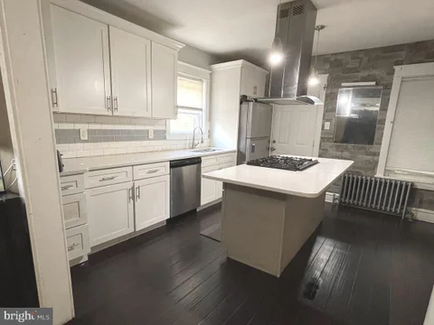 MLS: PABK2064100