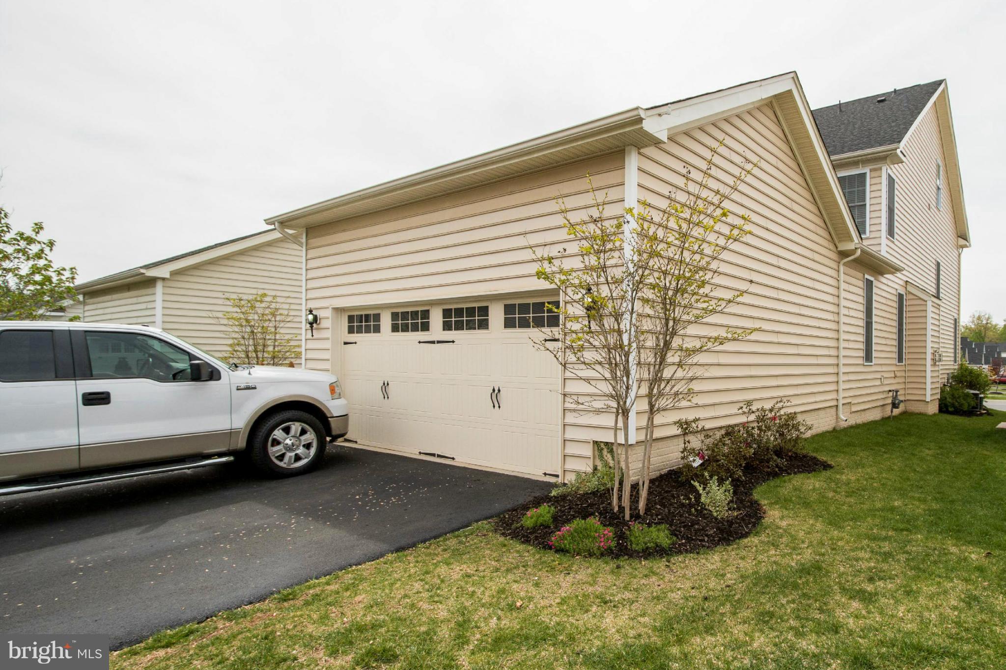 DOMINION VALLEY COUNTRY CLUB - Residential Lease