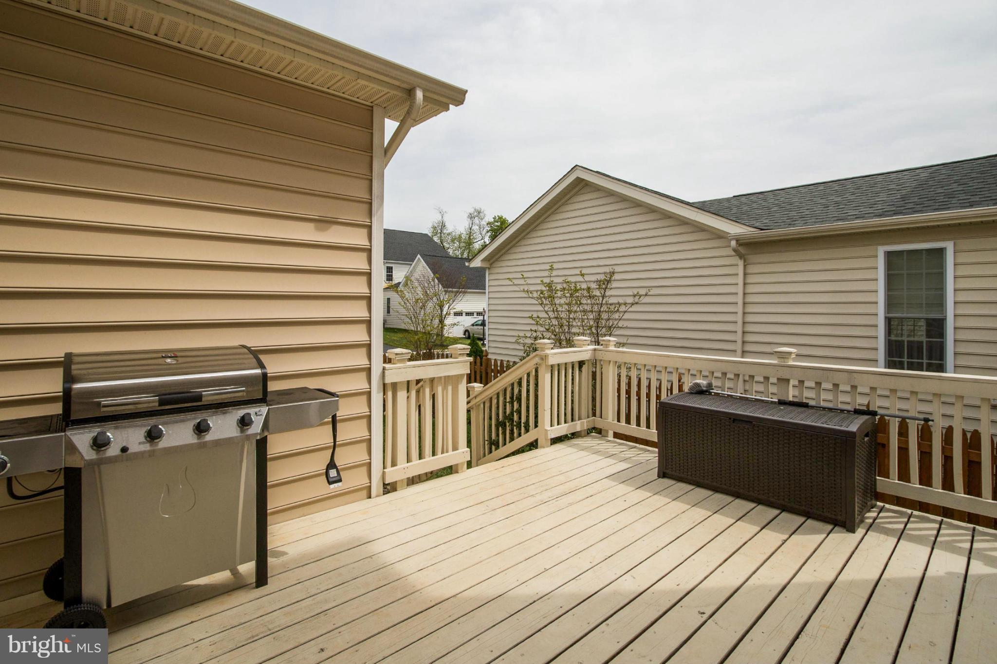 DOMINION VALLEY COUNTRY CLUB - Residential Lease