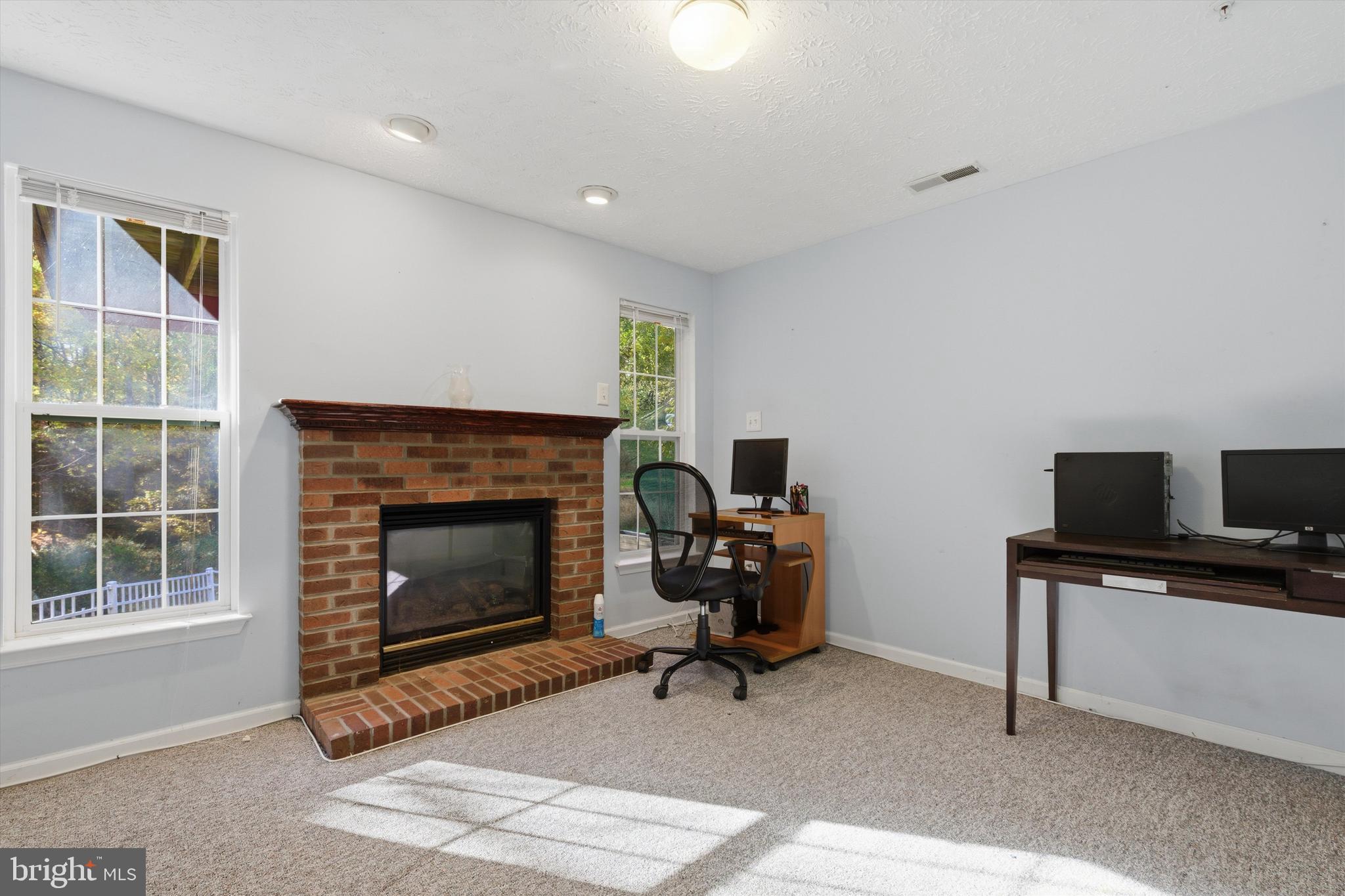 OWINGS MILLS - Residential