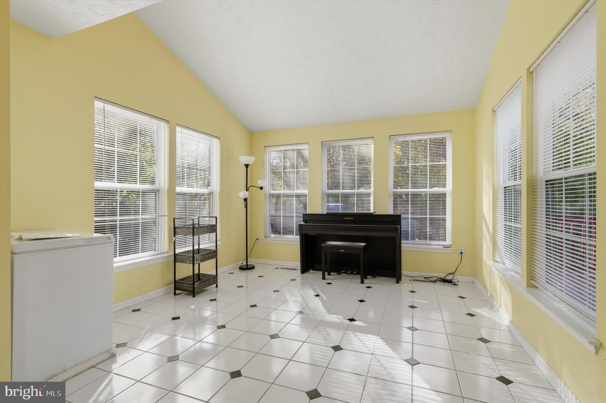 OWINGS MILLS - Residential