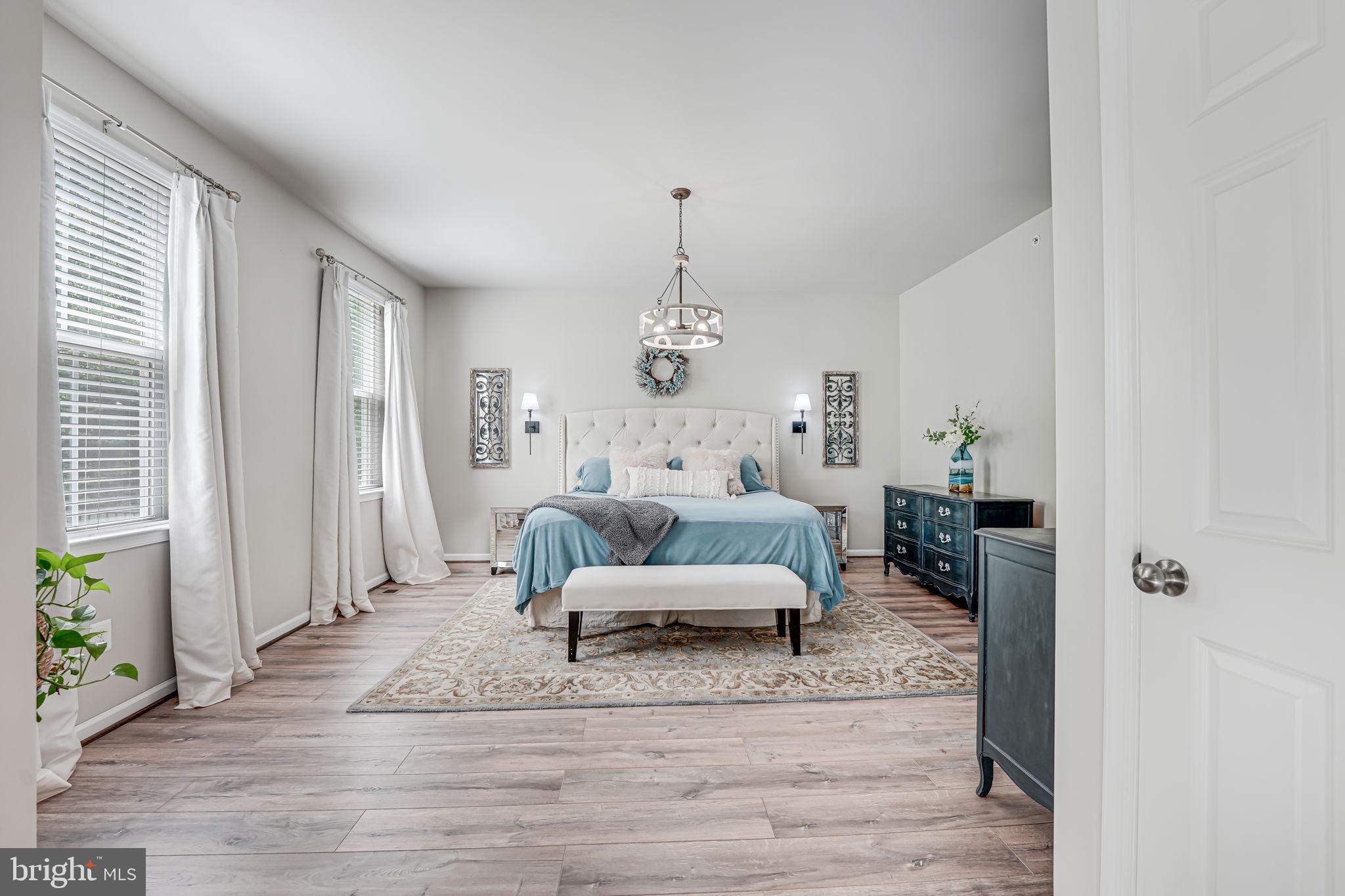 POTOMAC SHORES - Residential