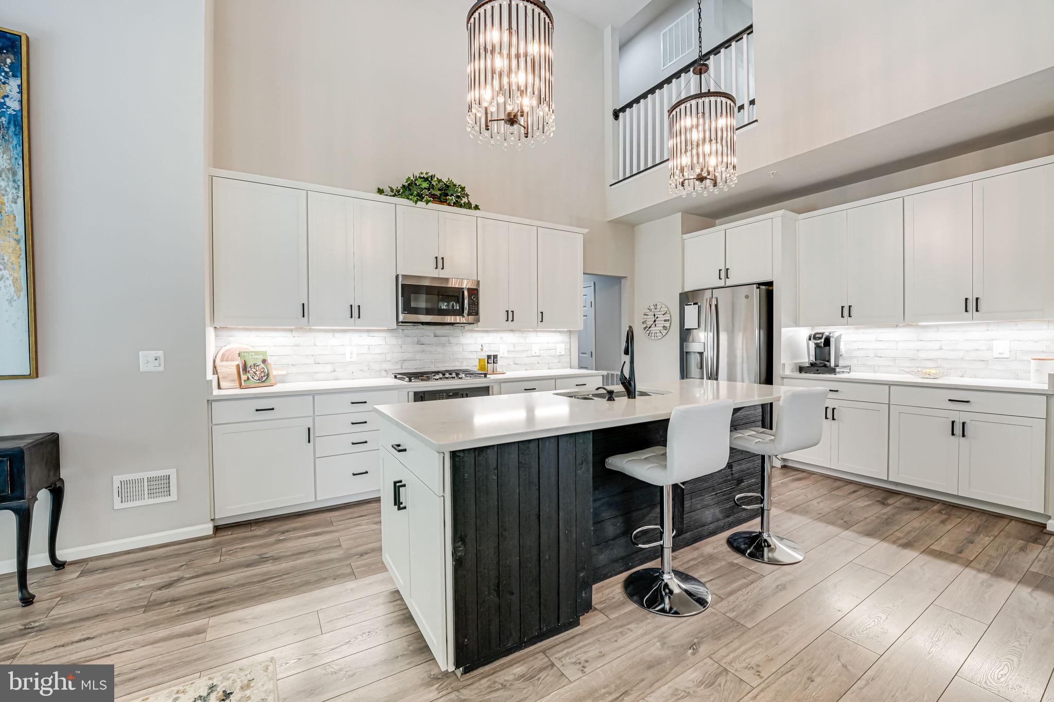 POTOMAC SHORES - Residential