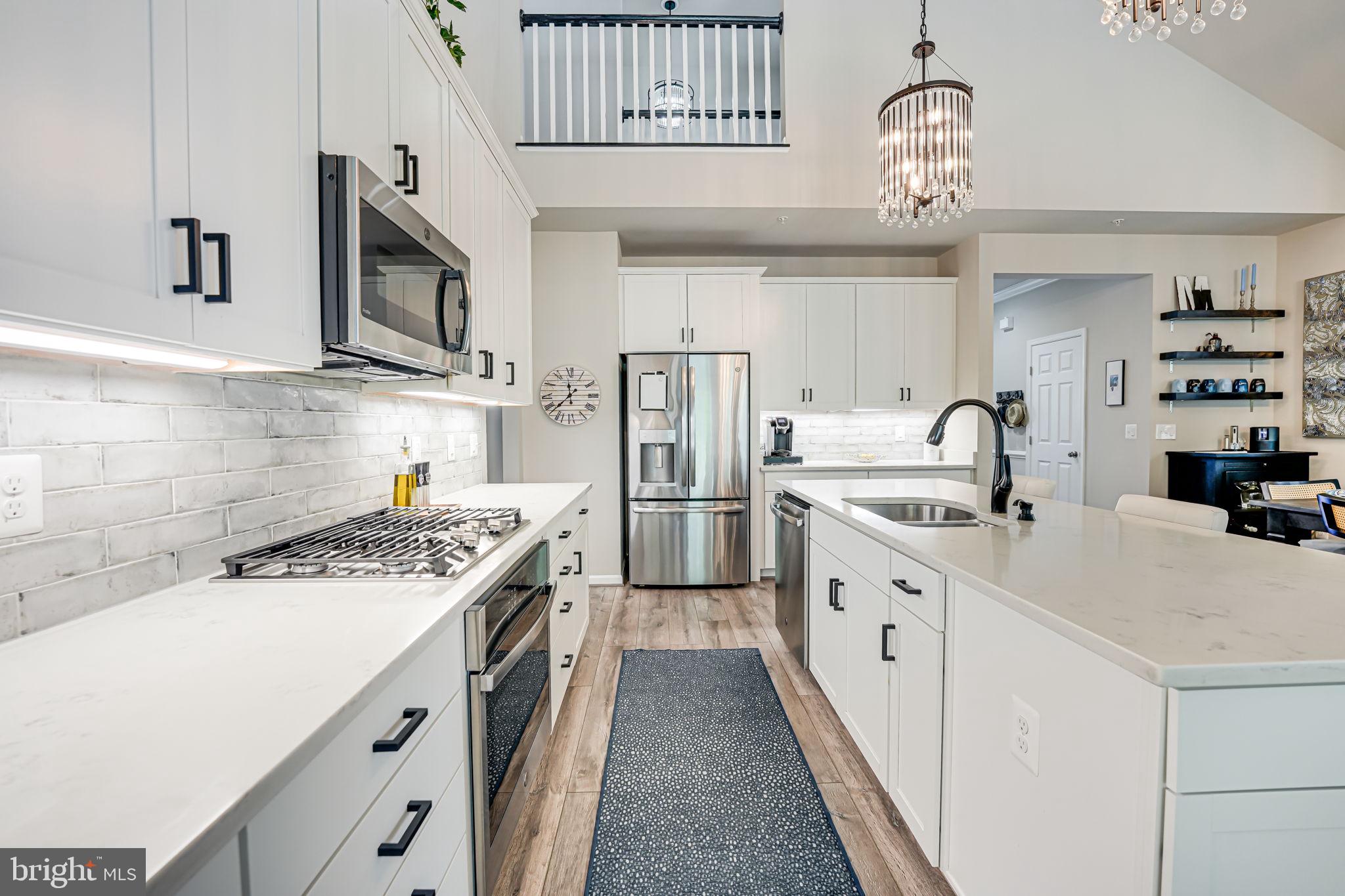 POTOMAC SHORES - Residential