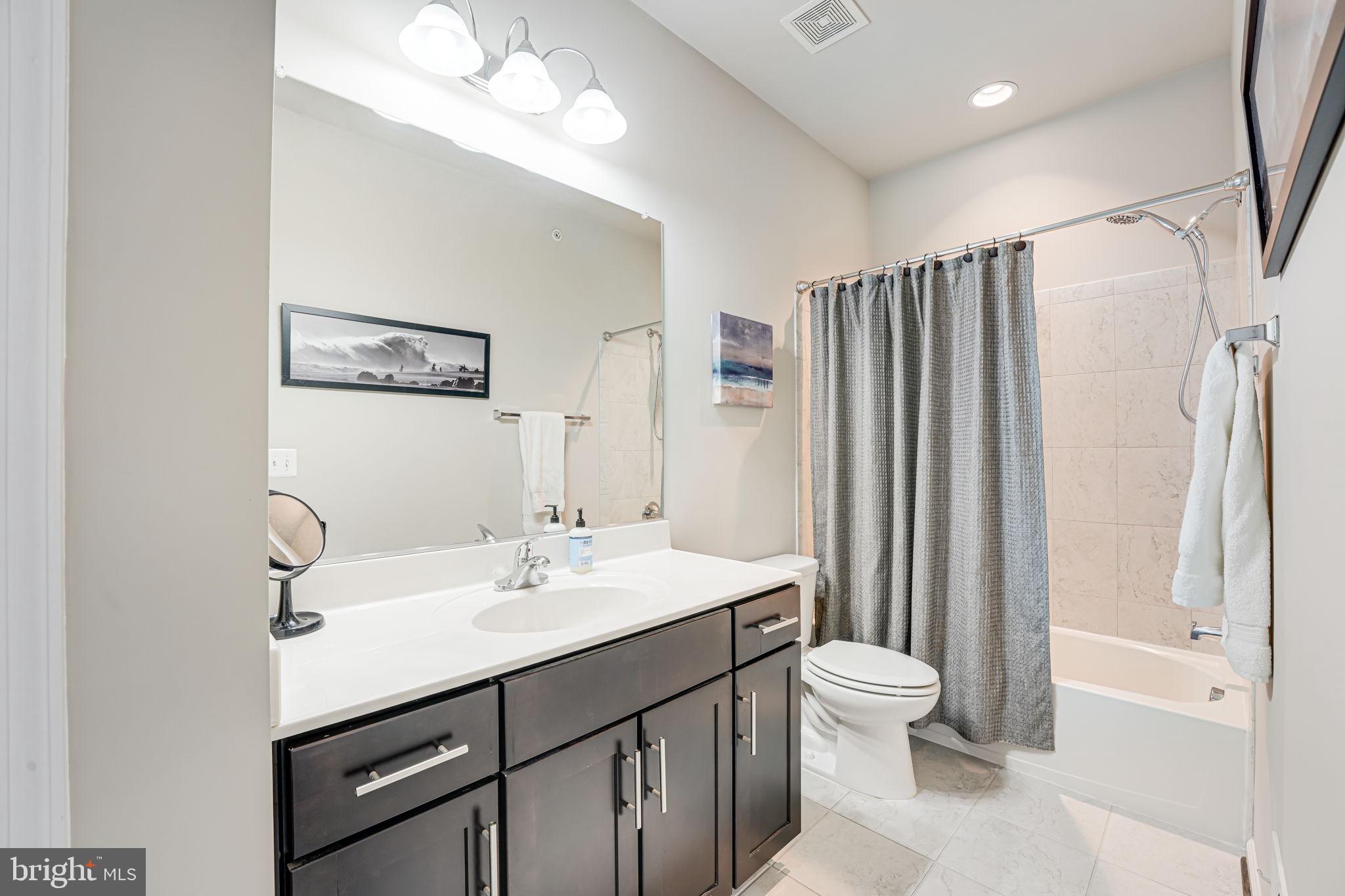 POTOMAC SHORES - Residential