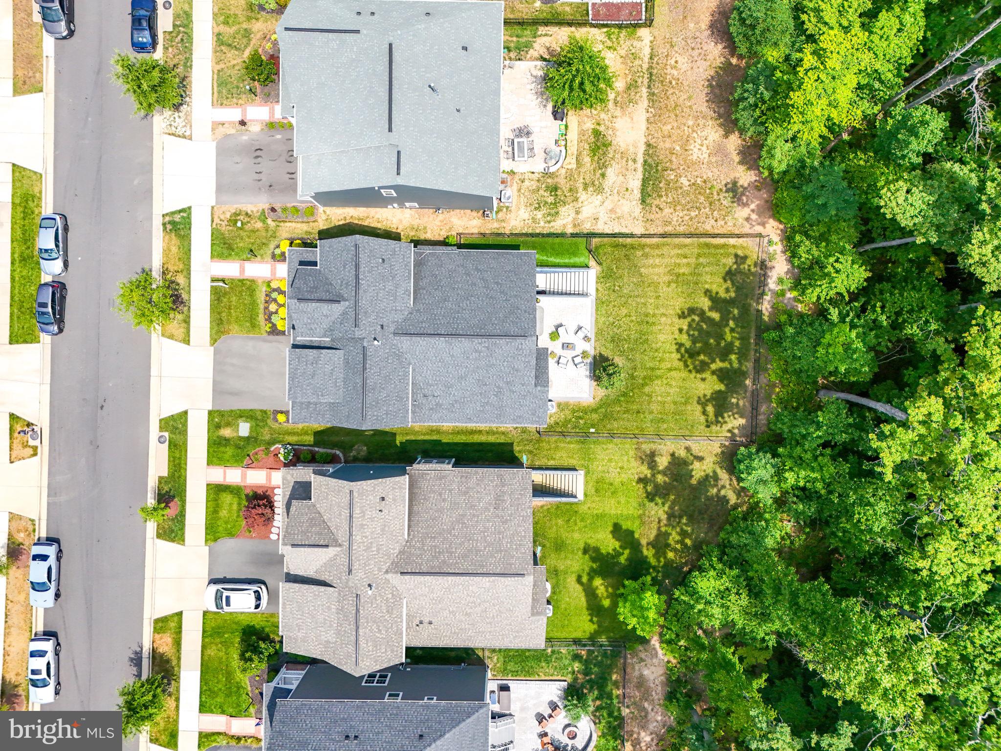 POTOMAC SHORES - Residential