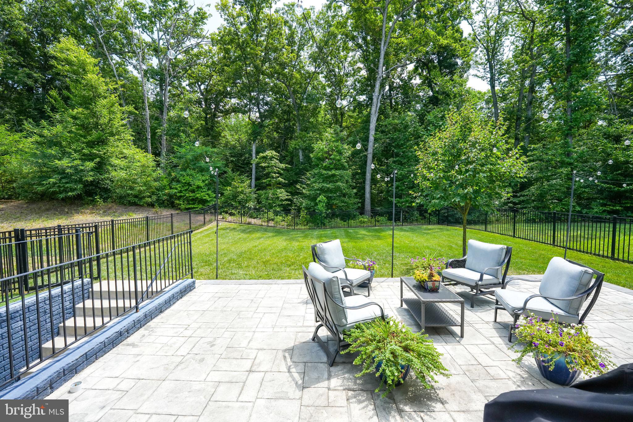 POTOMAC SHORES - Residential