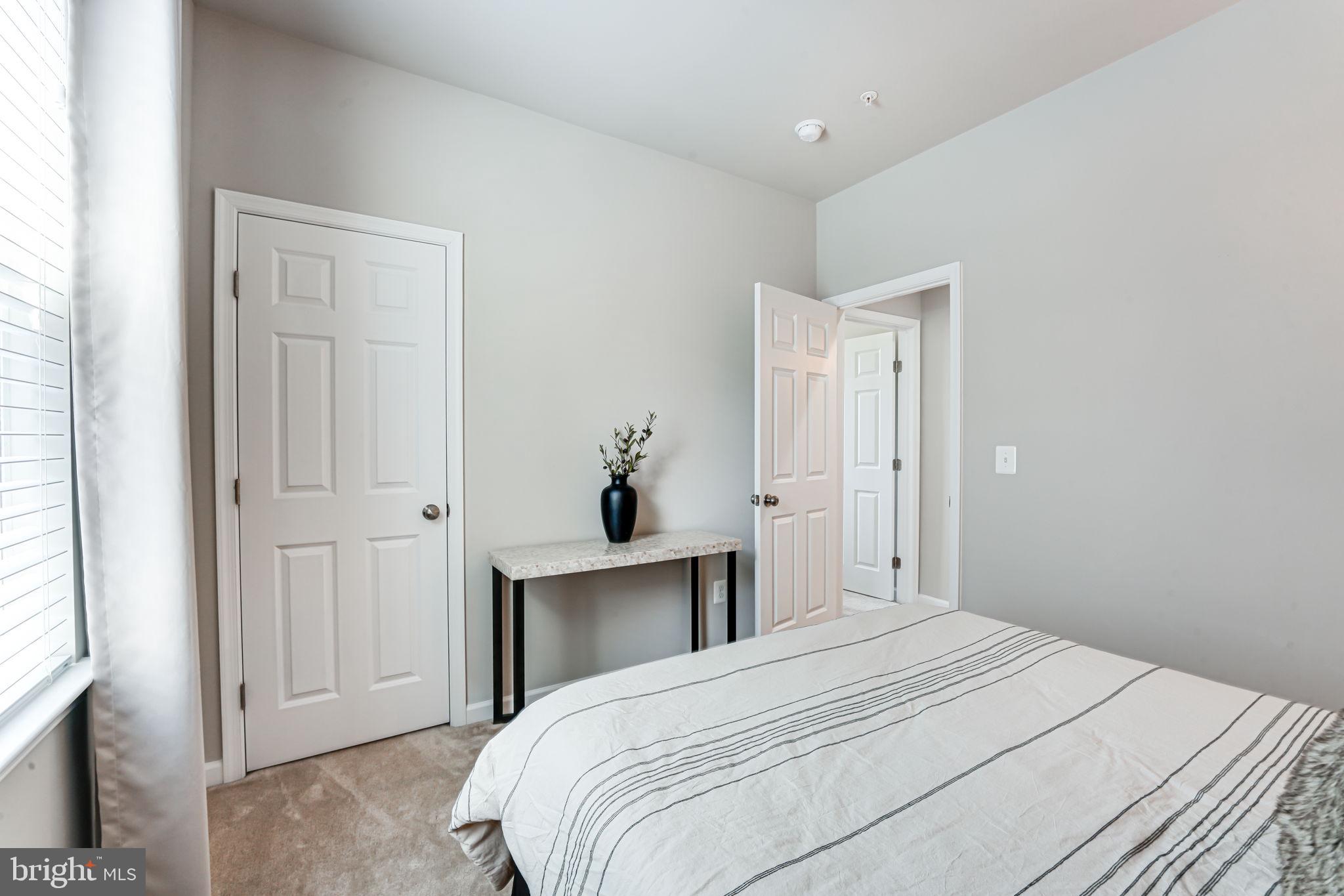 POTOMAC SHORES - Residential