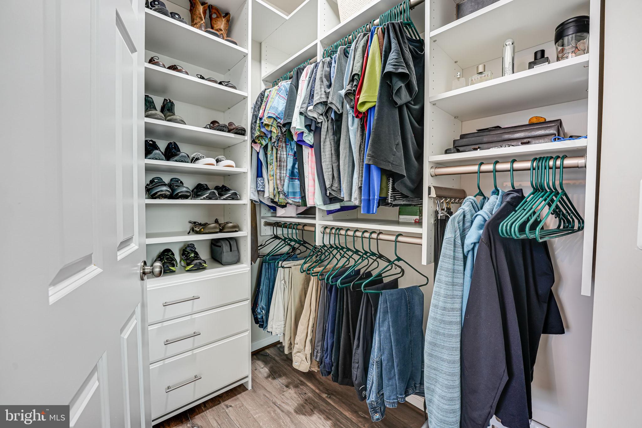 POTOMAC SHORES - Residential