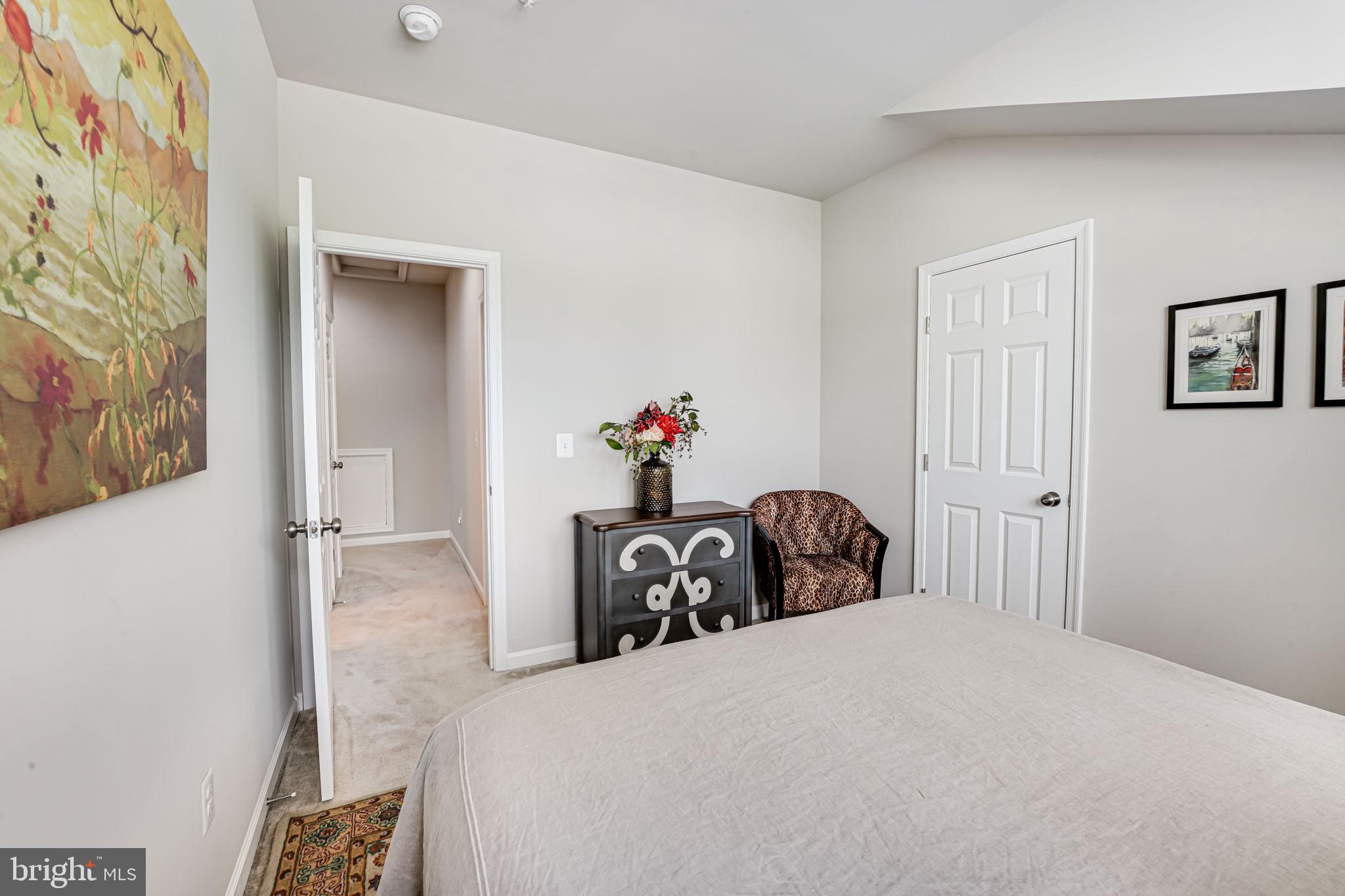 POTOMAC SHORES - Residential