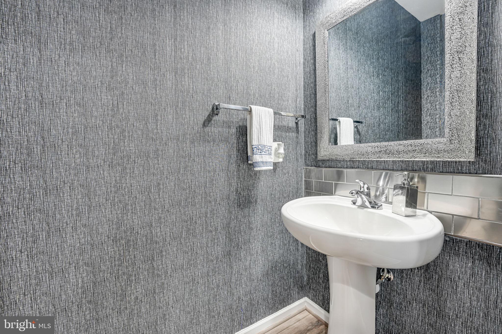 POTOMAC SHORES - Residential