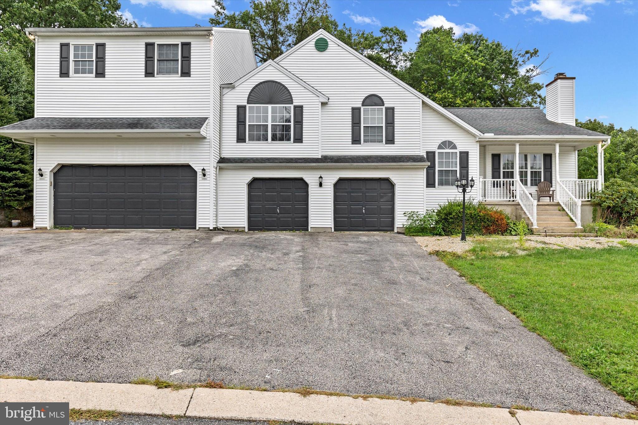 This spacious home offers over 3,600 sq. ft. of living space with six bedrooms and six bathrooms, making it the perfect fit for a growing family or anyone who loves to entertain. Recently updated, the property blends modern touches with abundant space, all priced to sell quickly.
Inside, you’ll find generously sized bedrooms, multiple bathrooms for convenience, and flexible living areas. The finished layout includes a large game room, a cozy living room with a fireplace, and a bright, open kitchen and dining area.
Car enthusiasts or hobbyists will love the ample garage space, including one oversized garage bay equipped with a lift. Outdoors, the property is ideal for relaxation and entertaining, featuring a large deck, an above-ground pool, and ample recreational space in the backyard.
Whether you’re looking for room to spread out, space for guests, or the perfect place to host gatherings, this home has it all. Don’t miss the opportunity to make it yours!