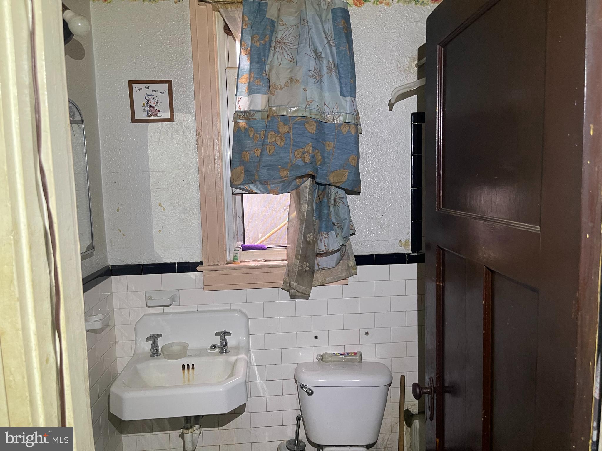 BIDDLE STREET - Residential