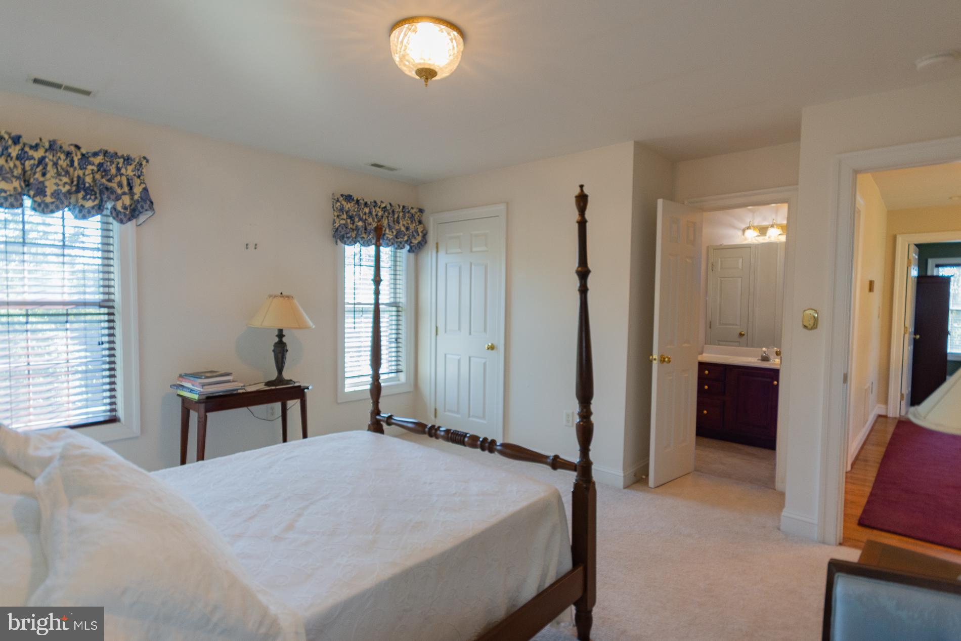 B-VILLE - Residential