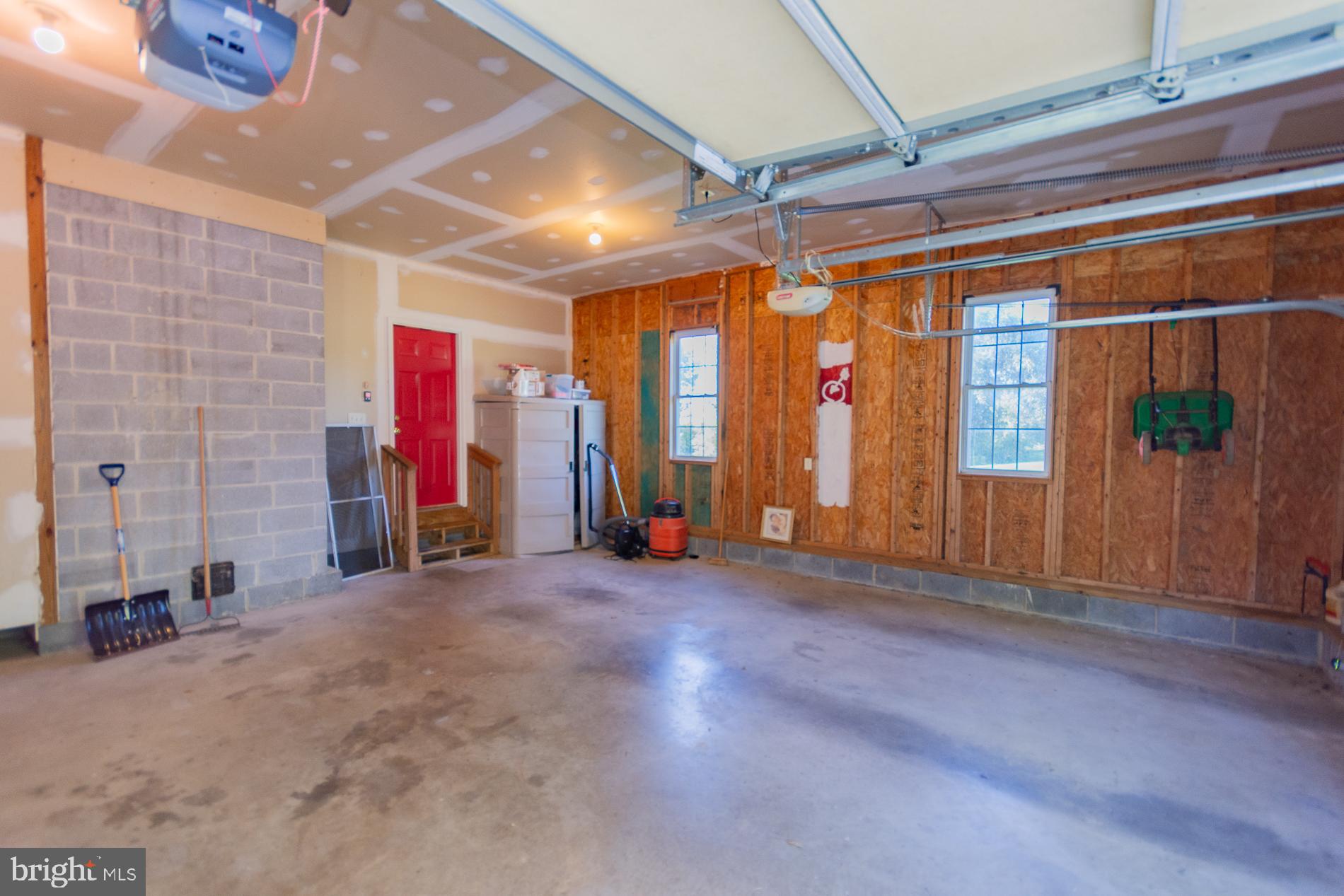 B-VILLE - Residential