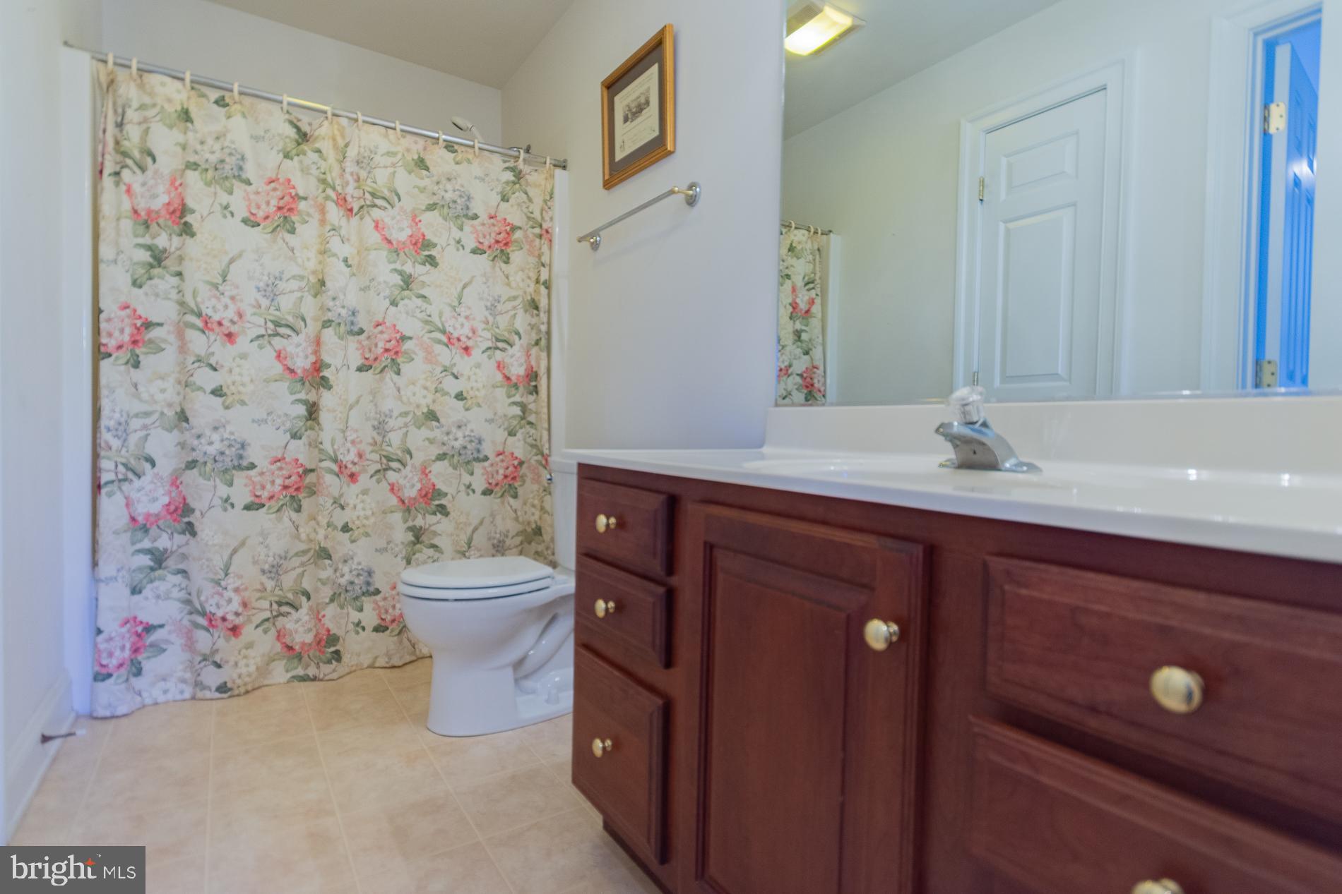 B-VILLE - Residential