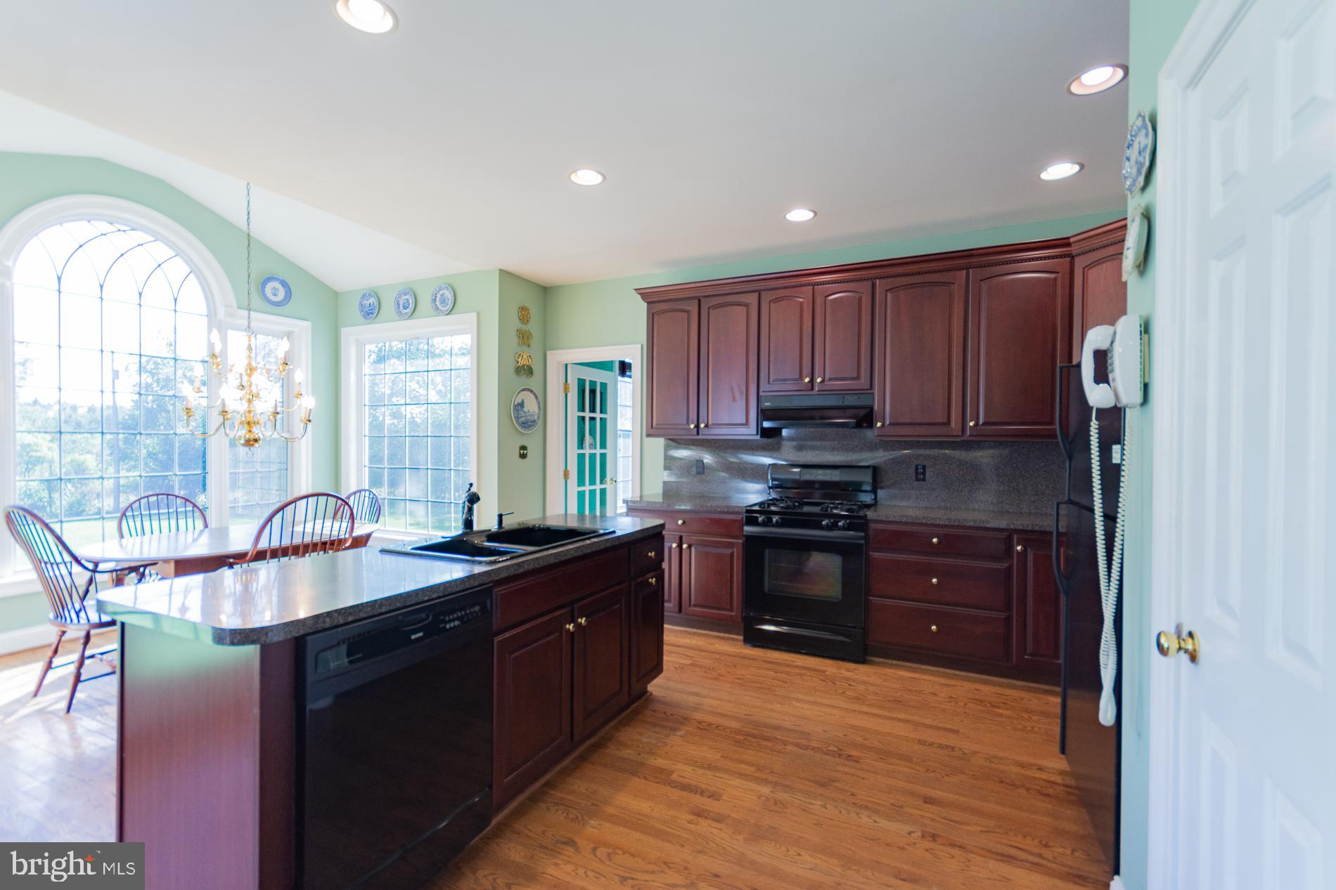 B-VILLE - Residential