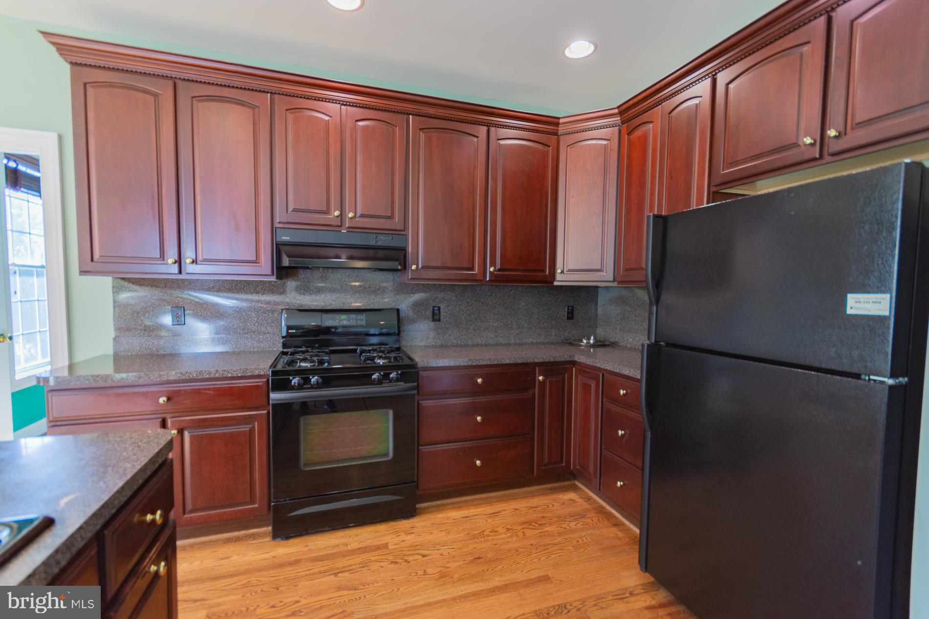 B-VILLE - Residential