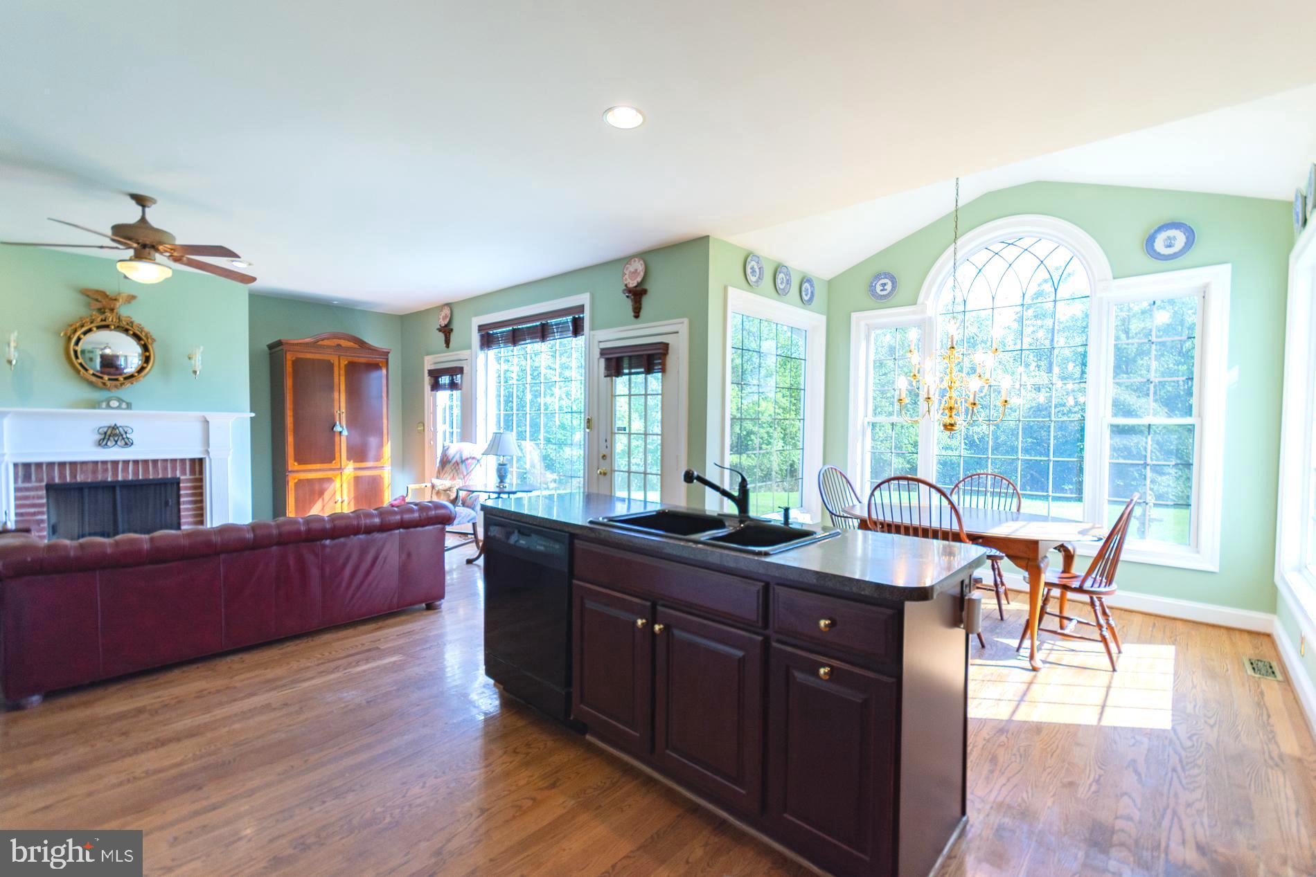 B-VILLE - Residential