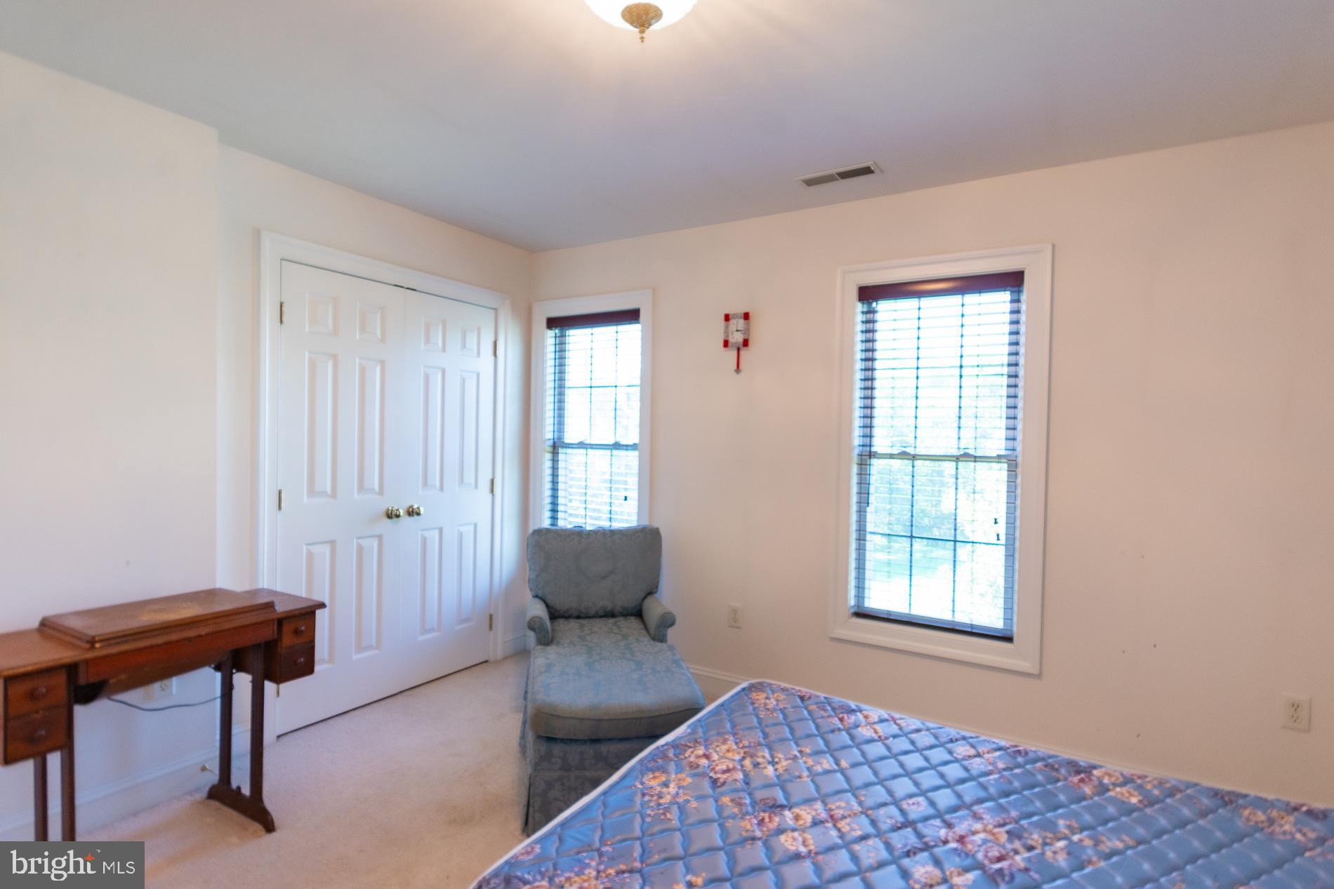 B-VILLE - Residential