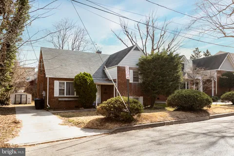 1815 N Barton Street, Arlington, VA 22201 - #: VAAR2054518