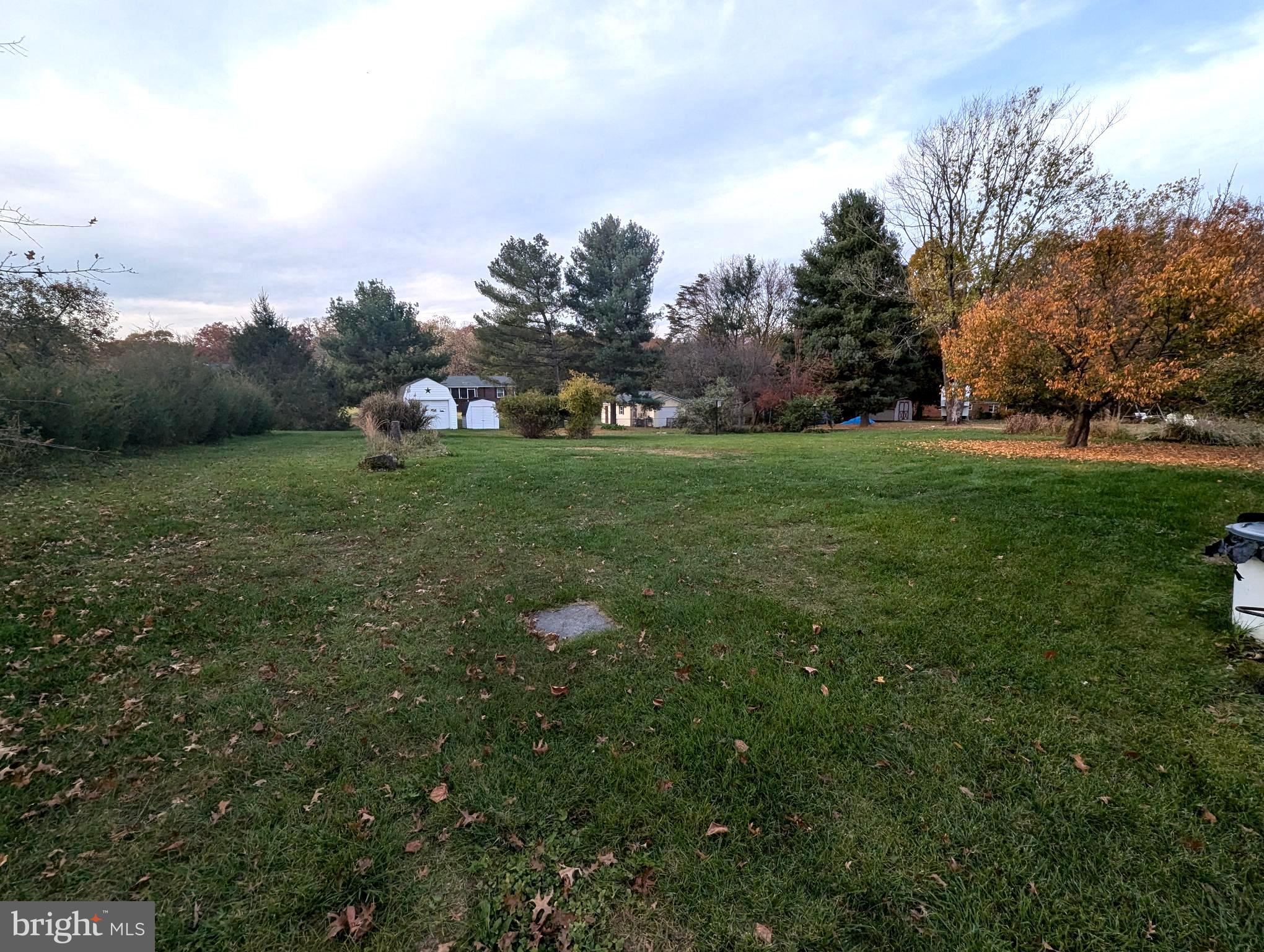 LONE OAK - Residential