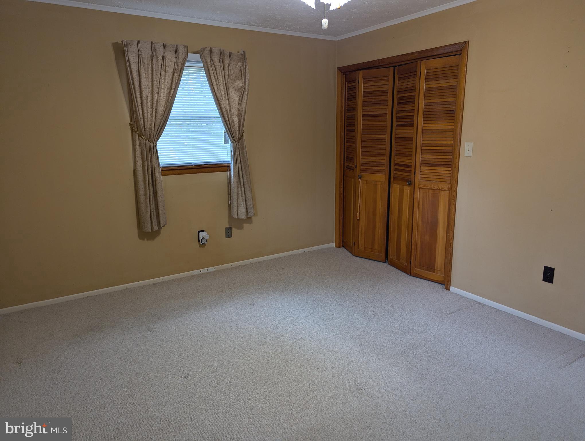 LONE OAK - Residential