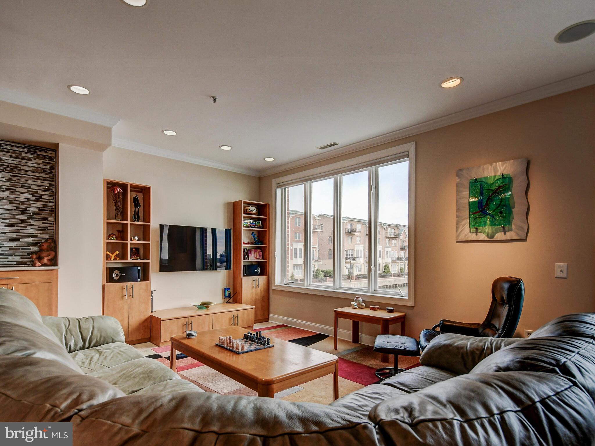 NORTH SHORE - Residential