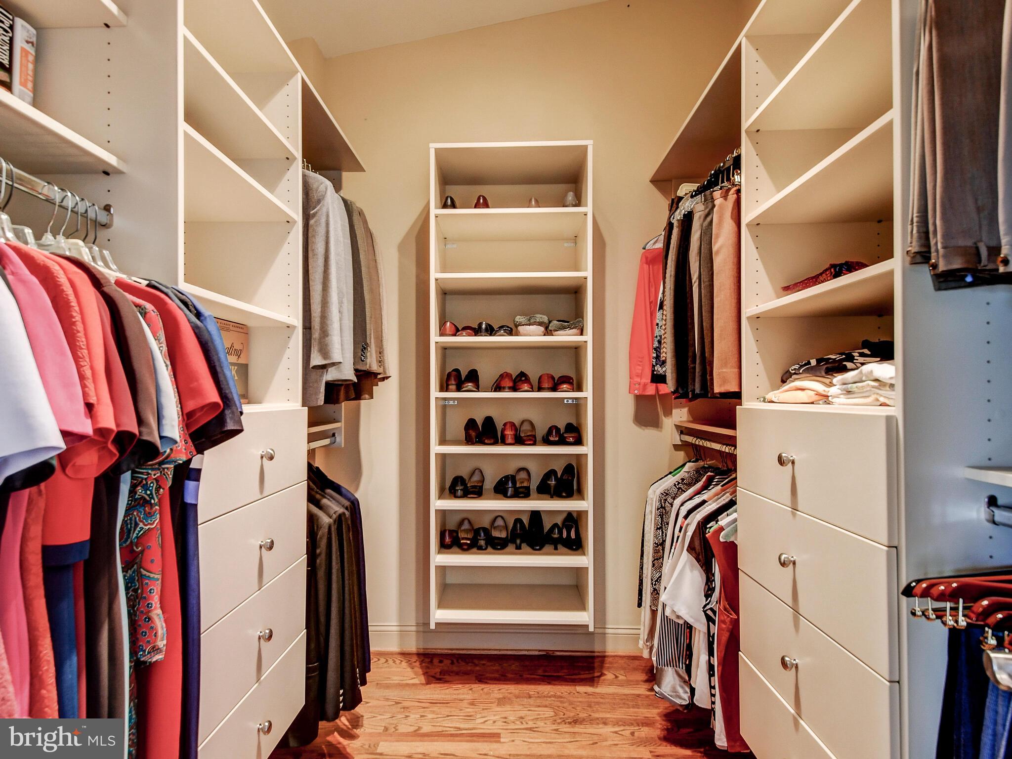 NORTH SHORE - Residential