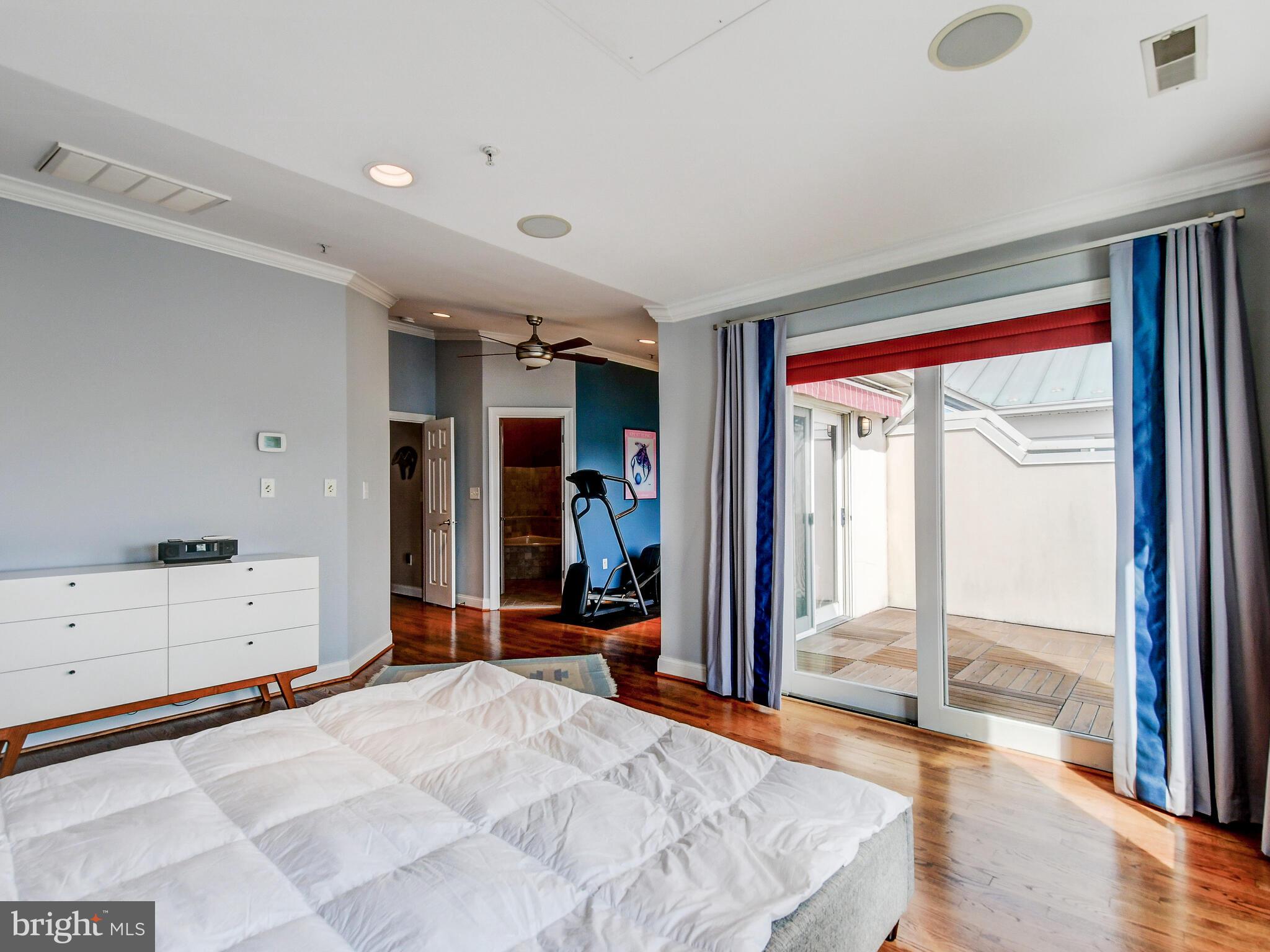 NORTH SHORE - Residential