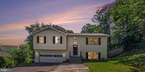Homes For Sale - 8 B Vue Avenue<br/> STAFFORD, VA 22556