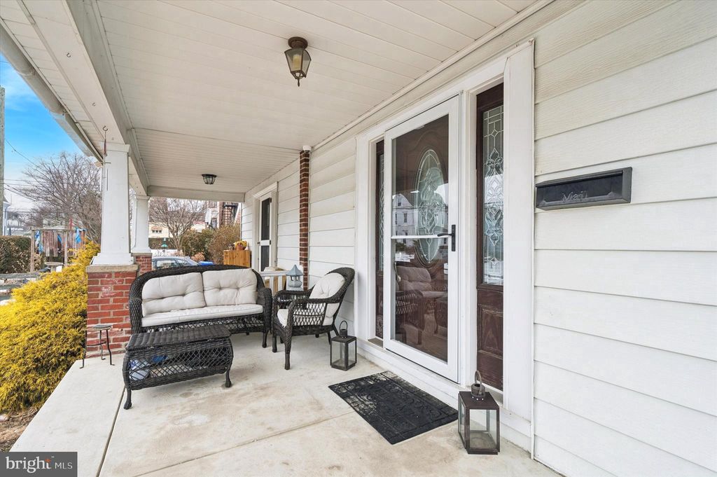 Photo of 137 Myrtle Avenue, CHELTENHAM, PA 19012 (MLS # PAMC2168088)