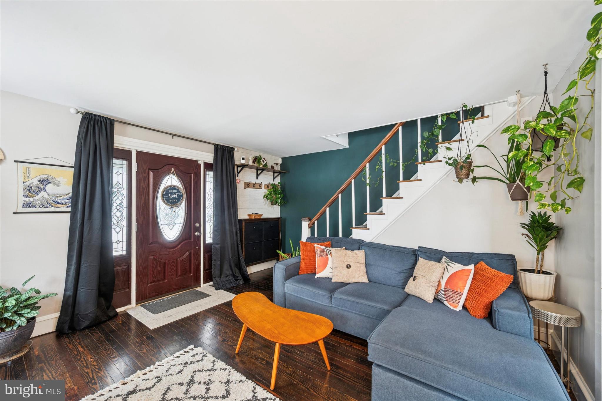 CHELTENHAM VIL - Residential