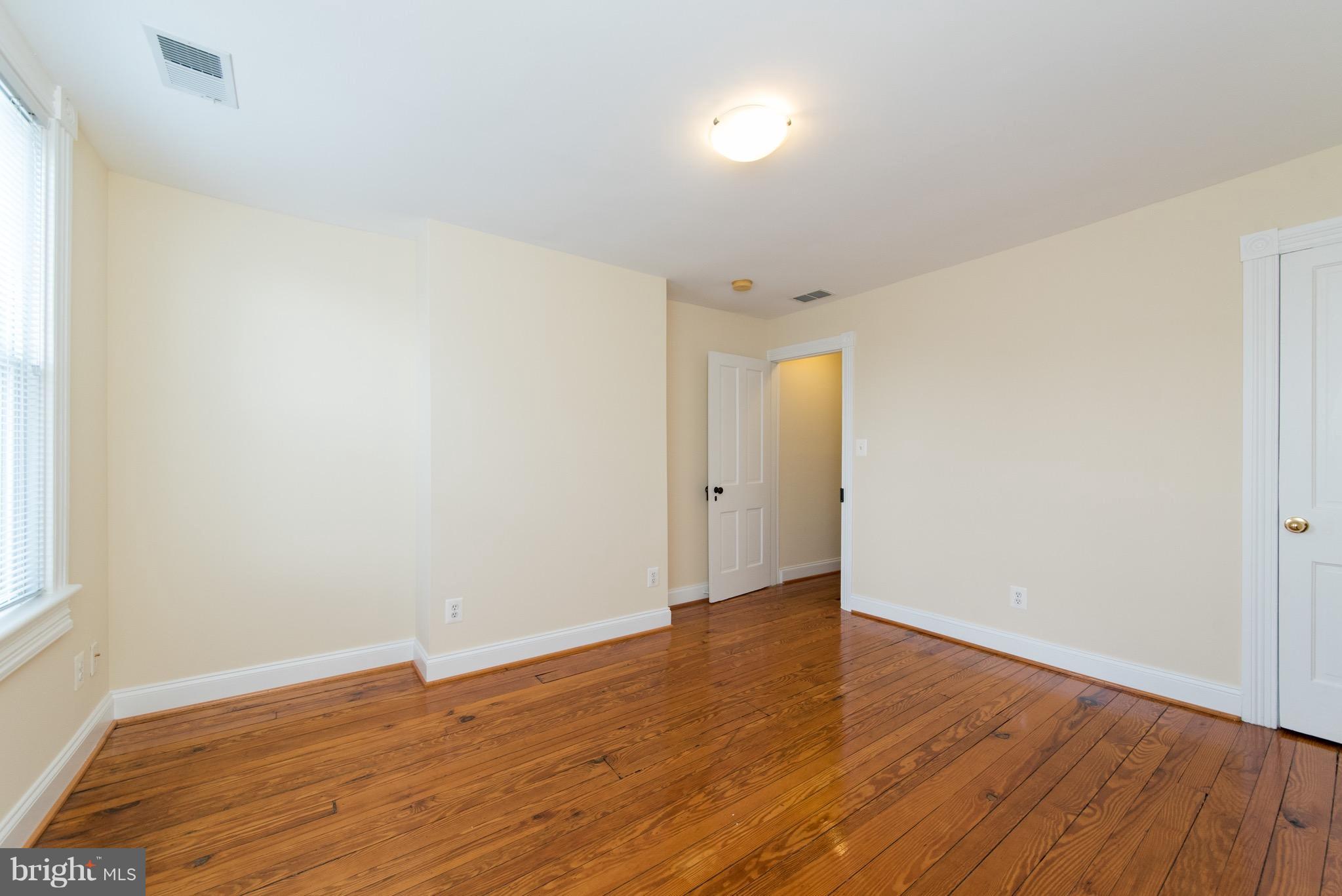 HAMPDEN HISTORIC DISTRICT - Residential