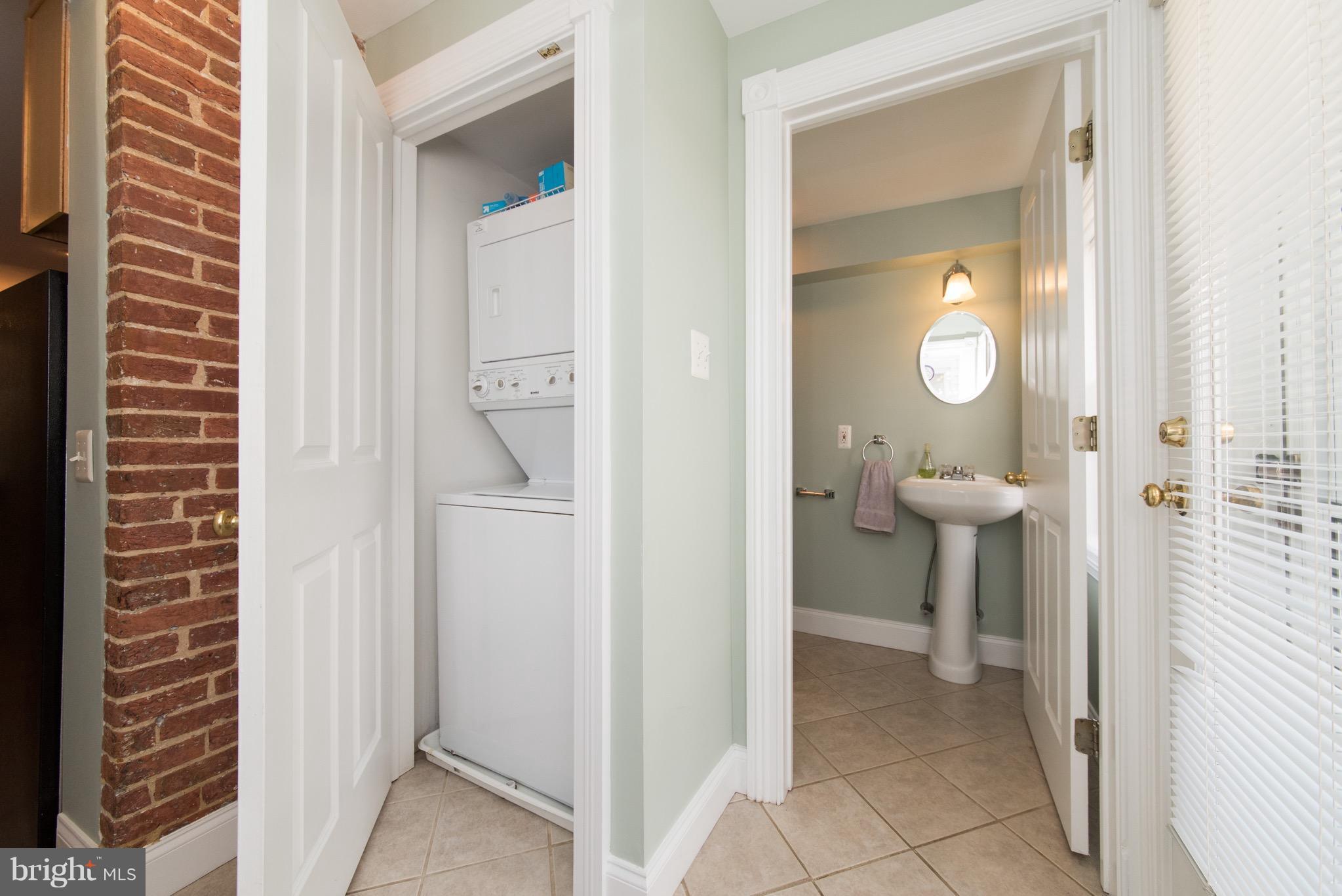 HAMPDEN HISTORIC DISTRICT - Residential