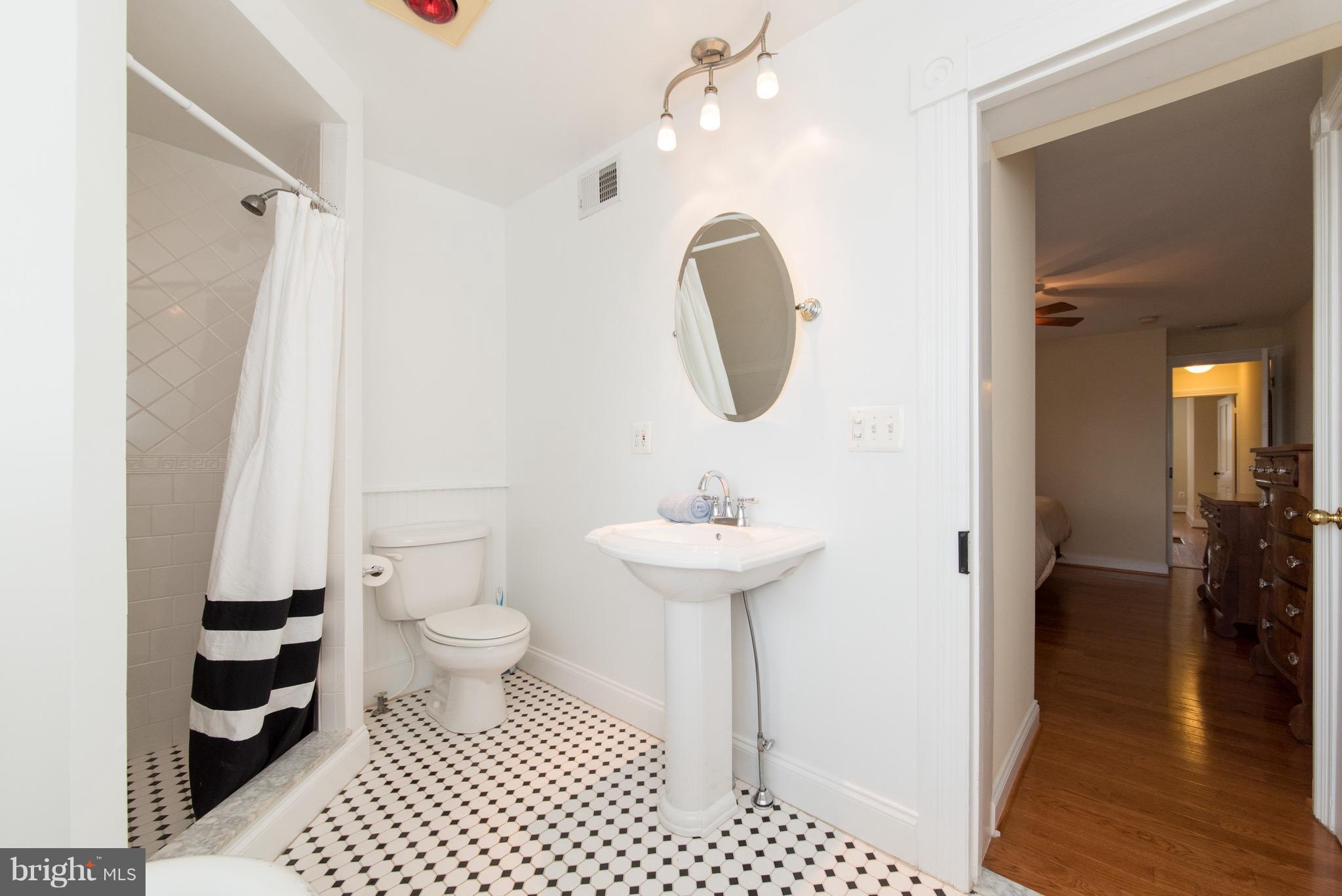 HAMPDEN HISTORIC DISTRICT - Residential