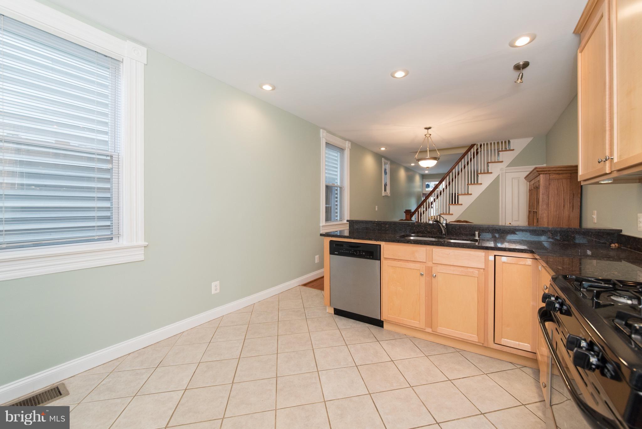 HAMPDEN HISTORIC DISTRICT - Residential