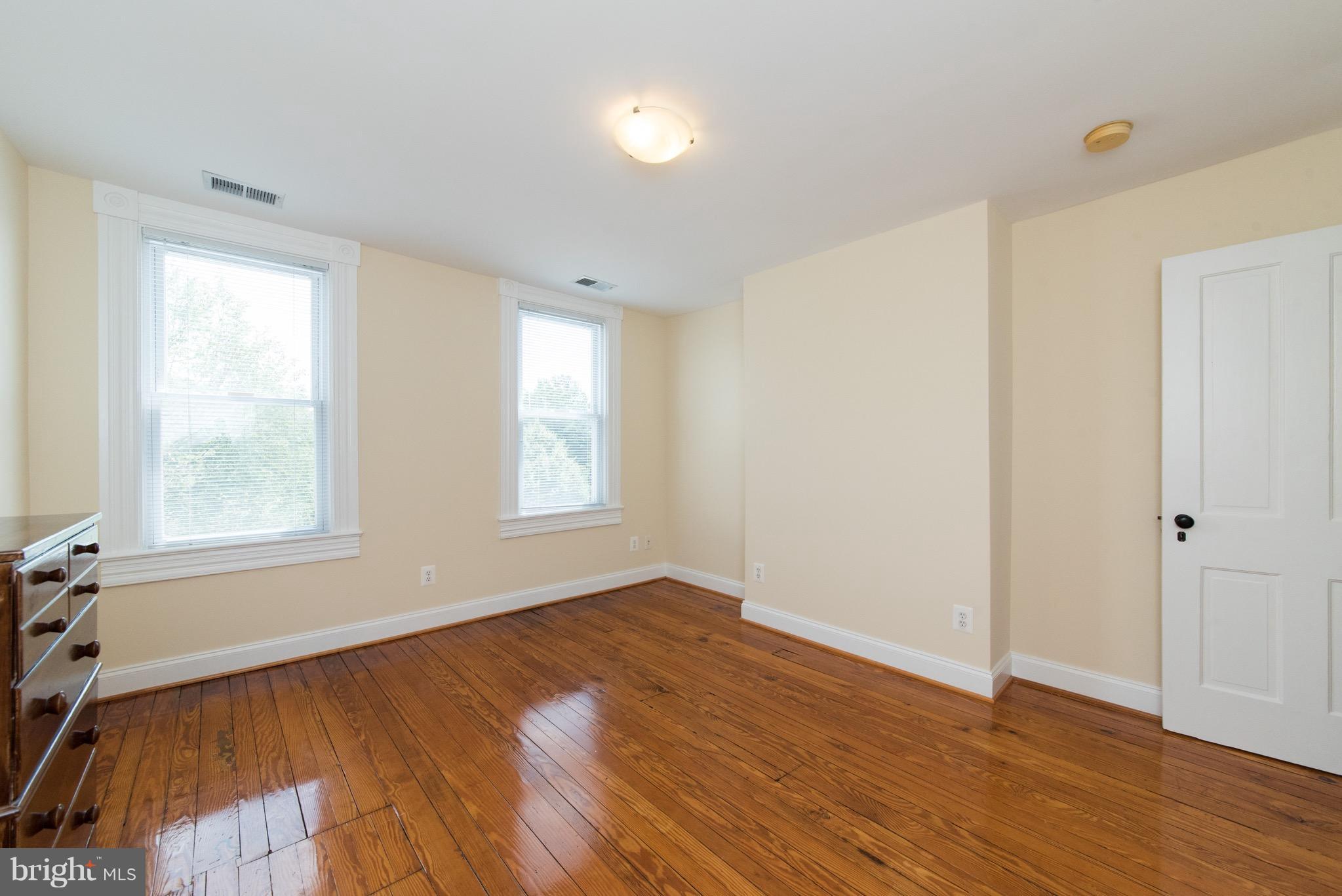 HAMPDEN HISTORIC DISTRICT - Residential