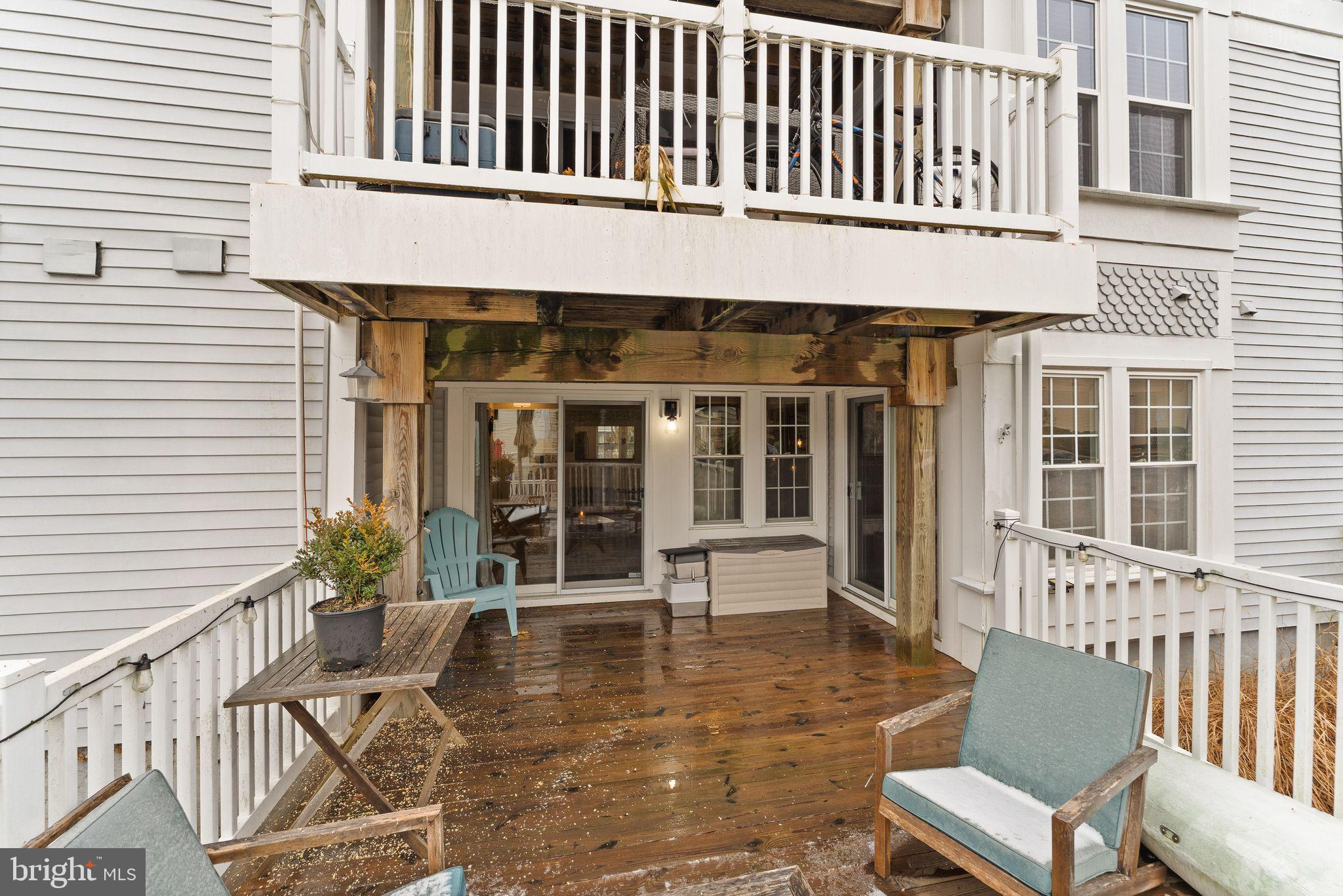 WATERS EDGE - Residential