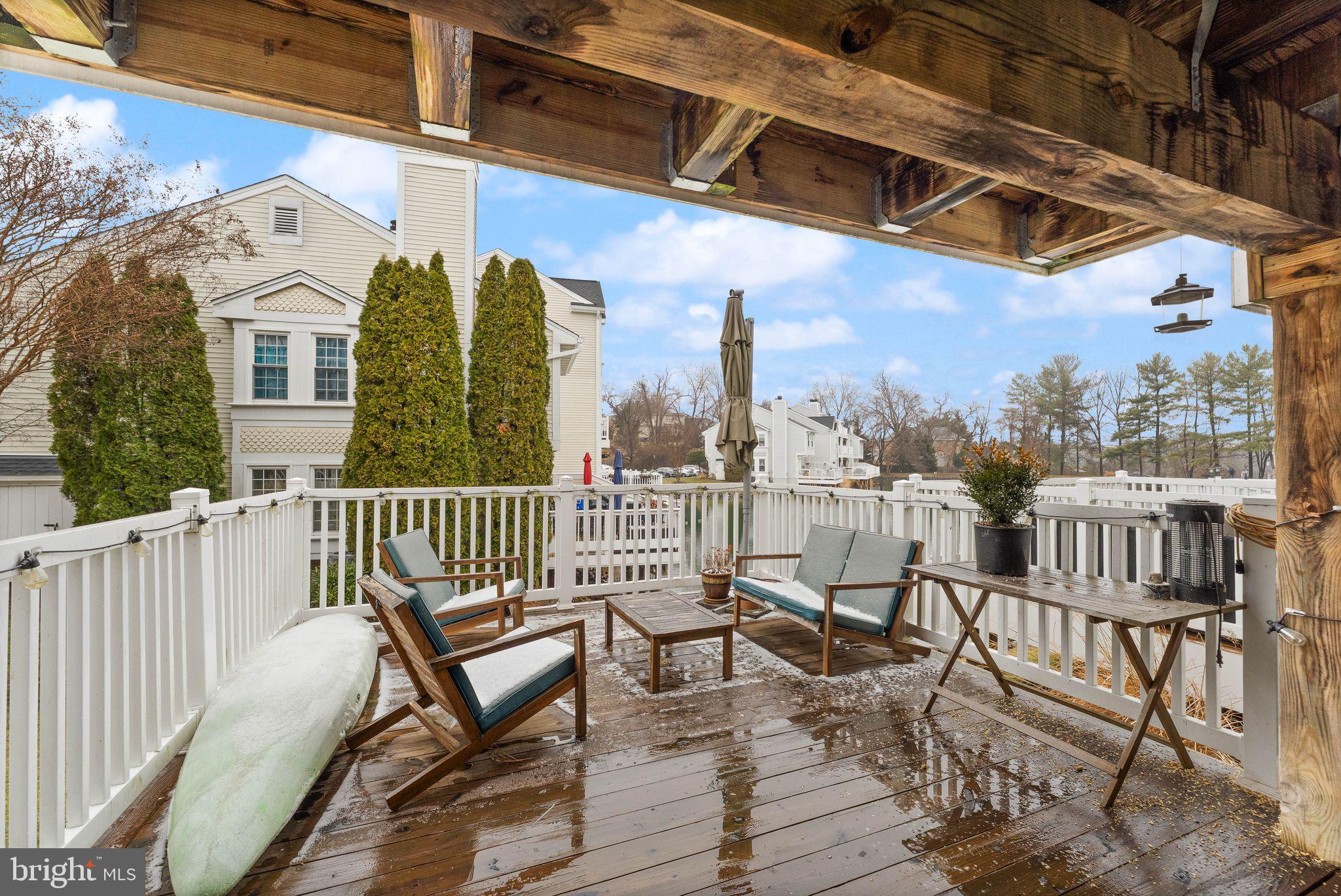 WATERS EDGE - Residential