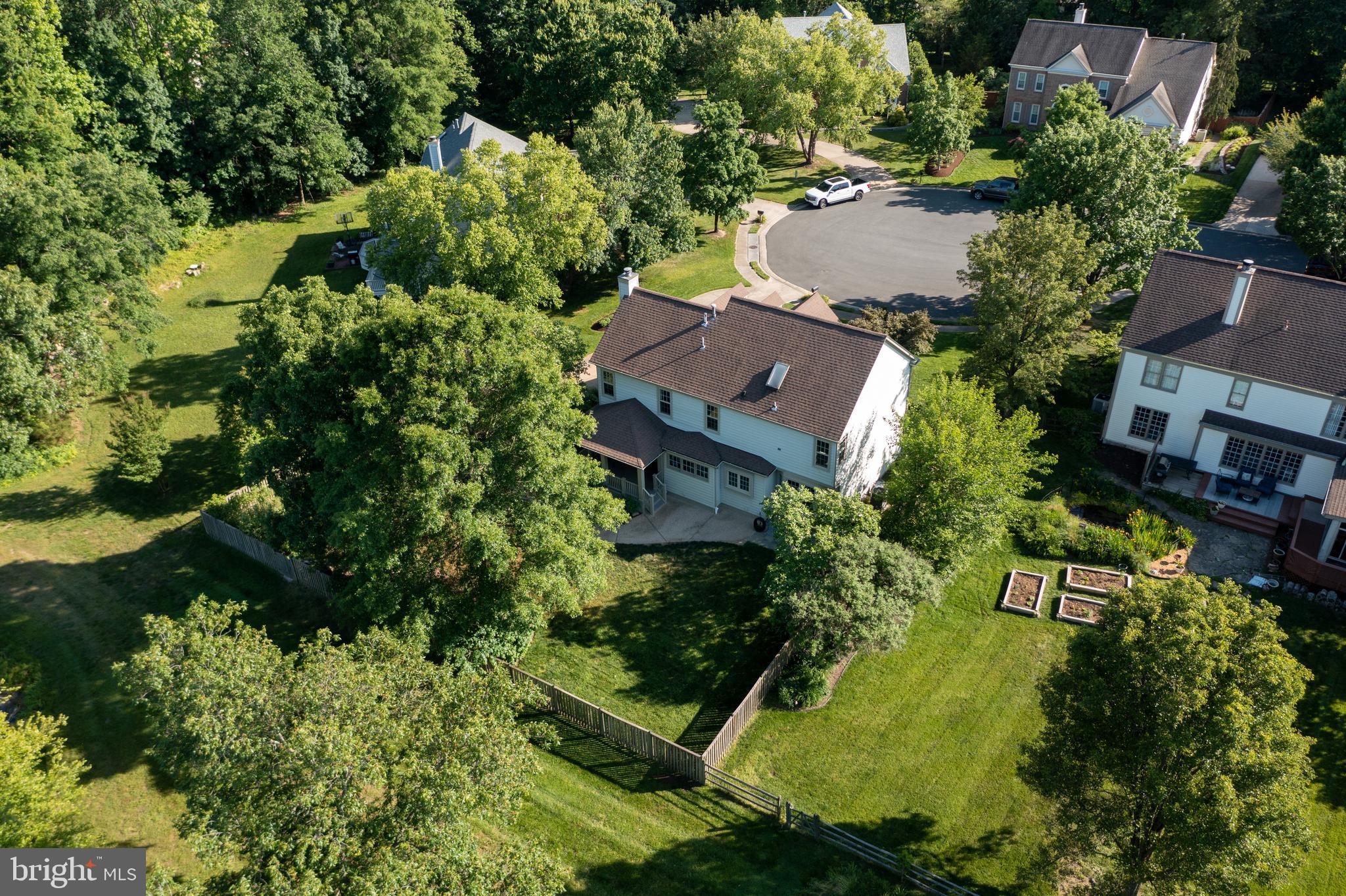 CROSSPOINTE - Residential