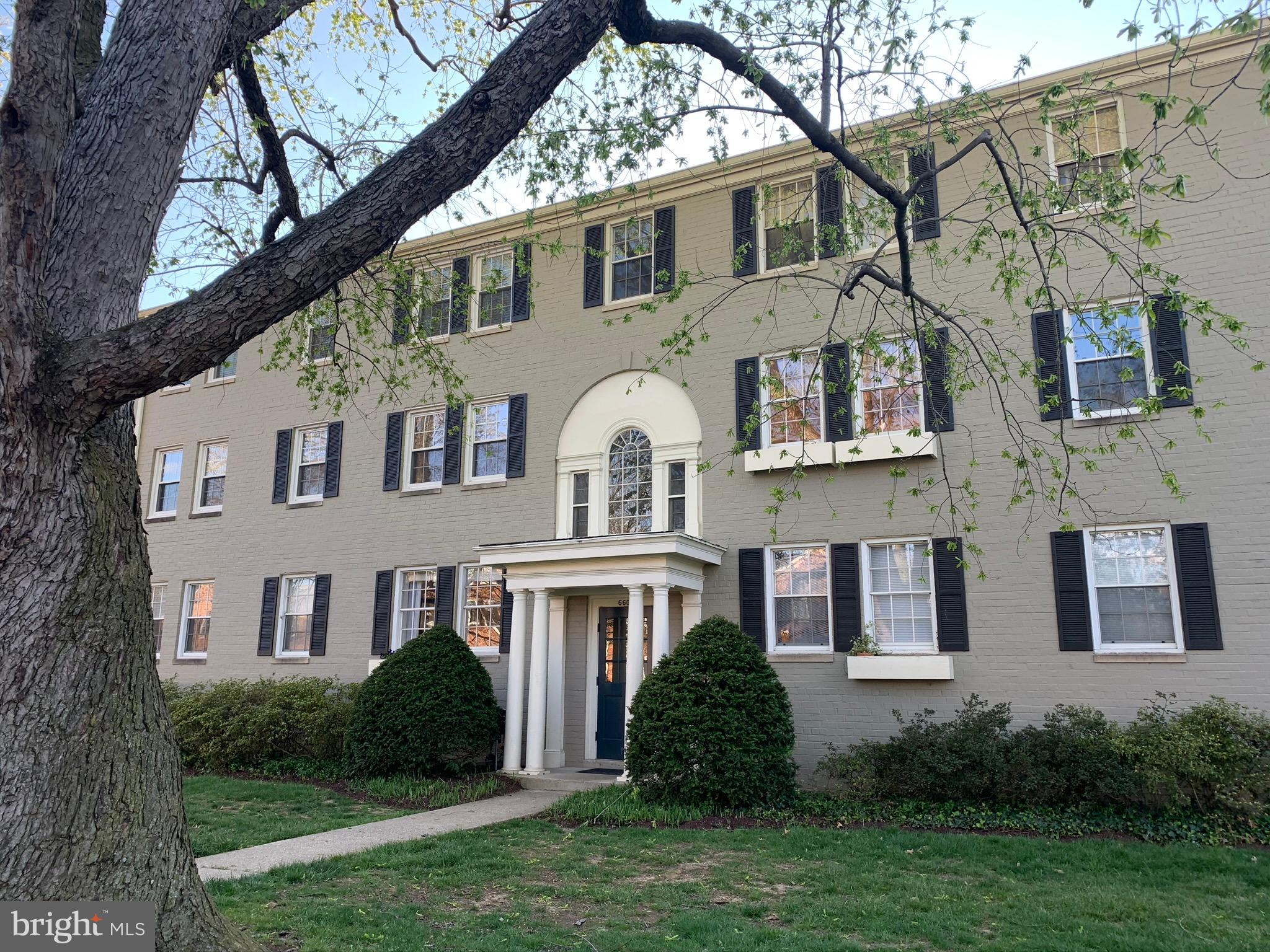 BELLE VIEW CONDOMINIUMS - Residential Lease