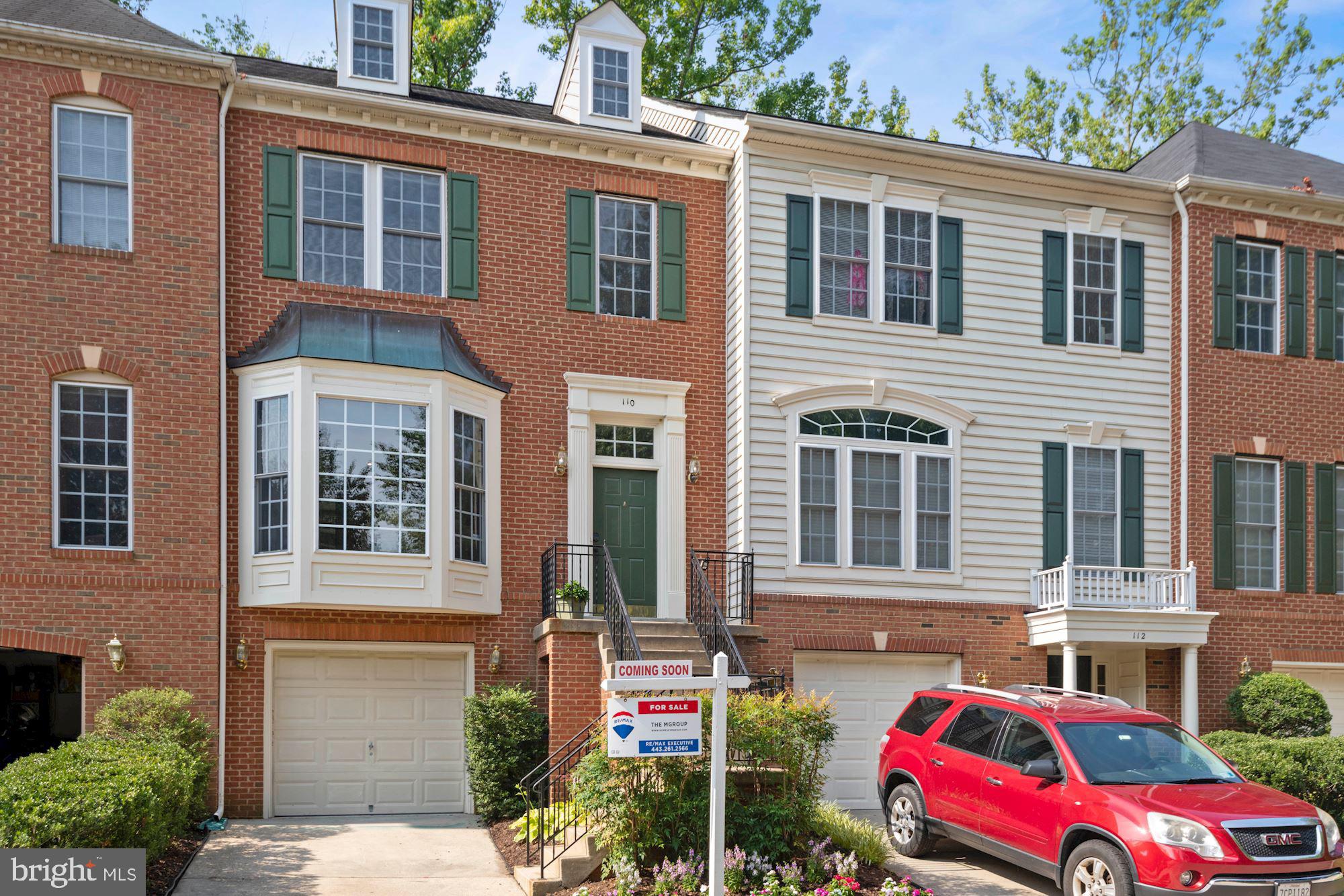 SOUTH RIVER COLONY - Residential