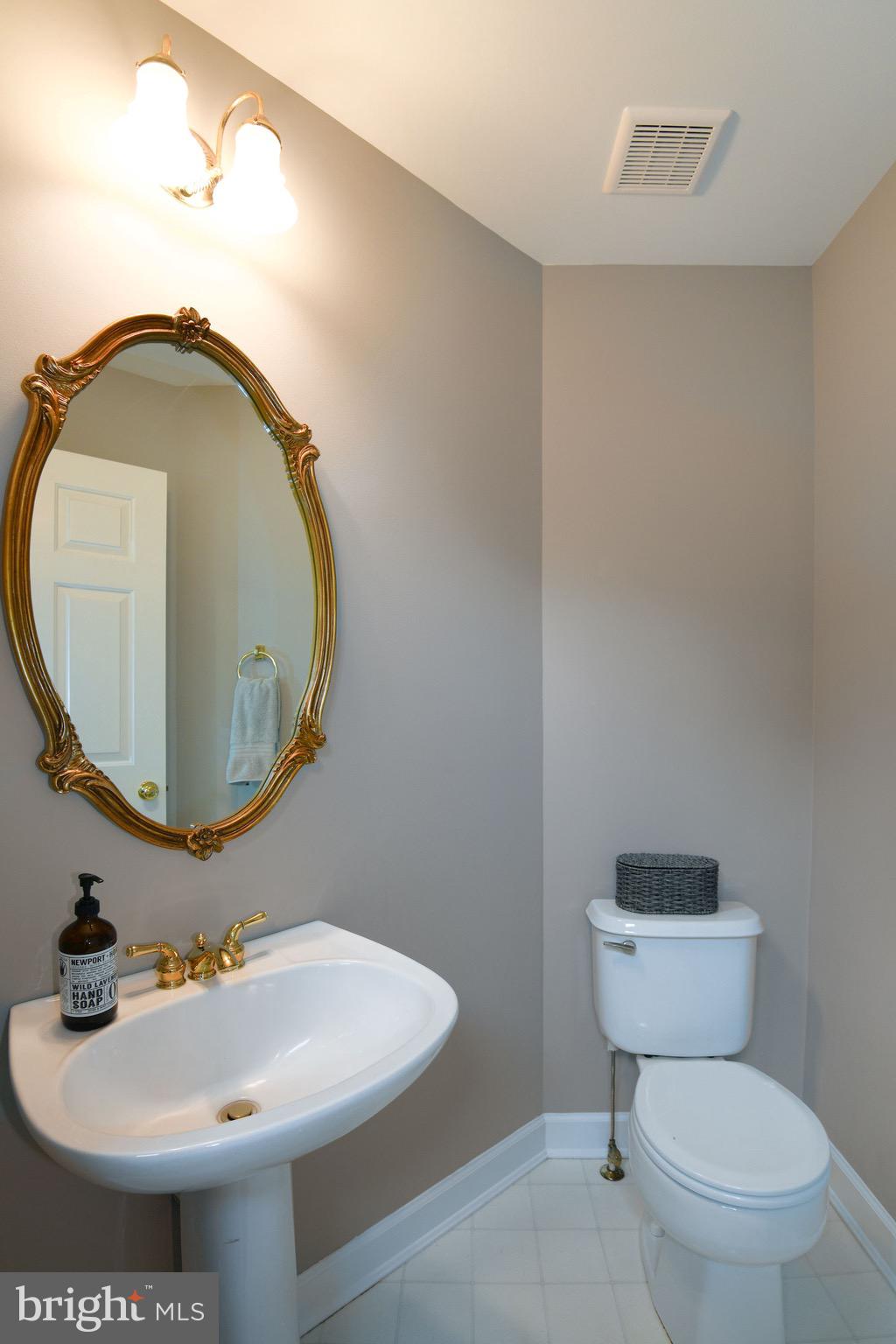 SOUTH RIVER COLONY - Residential