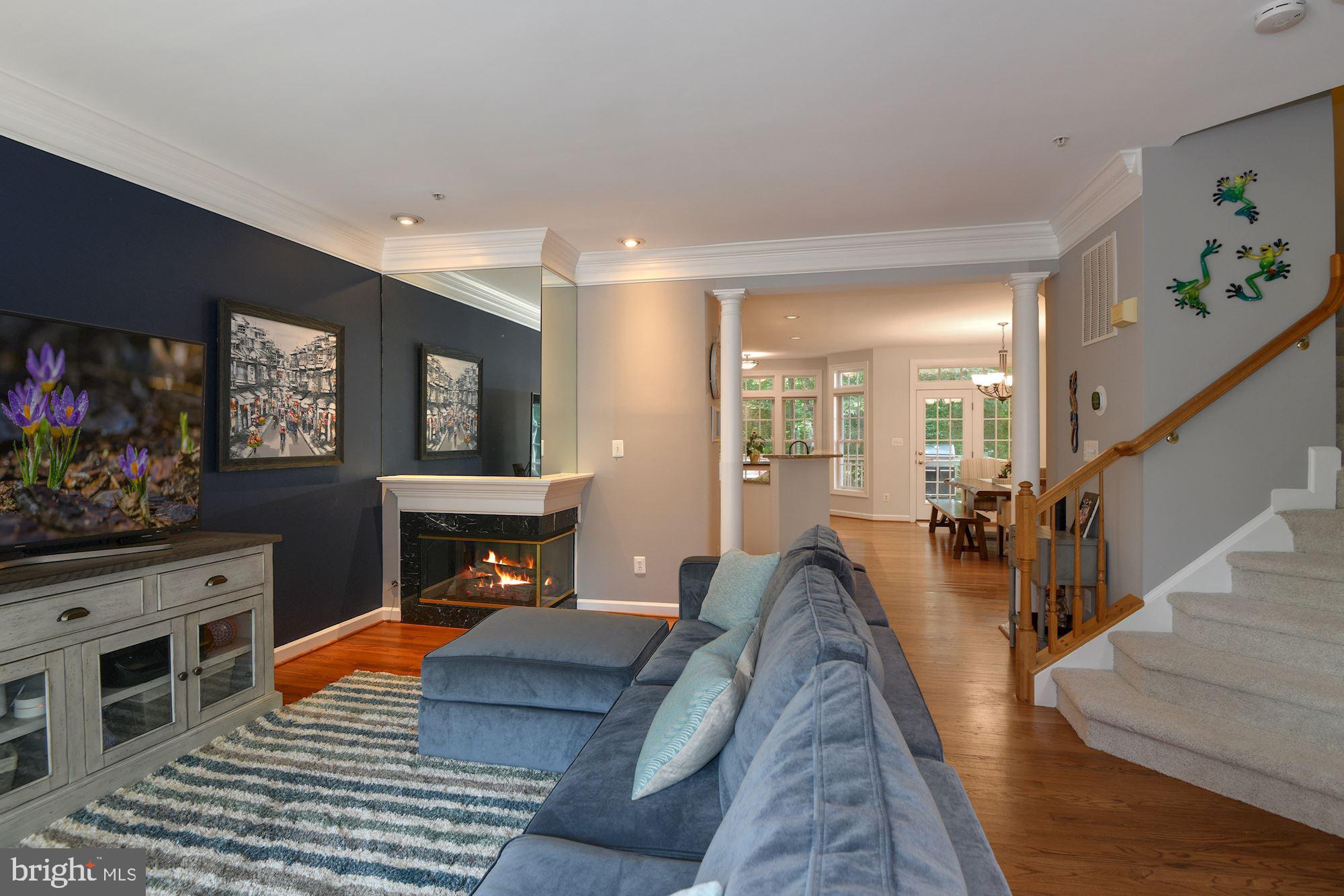 SOUTH RIVER COLONY - Residential