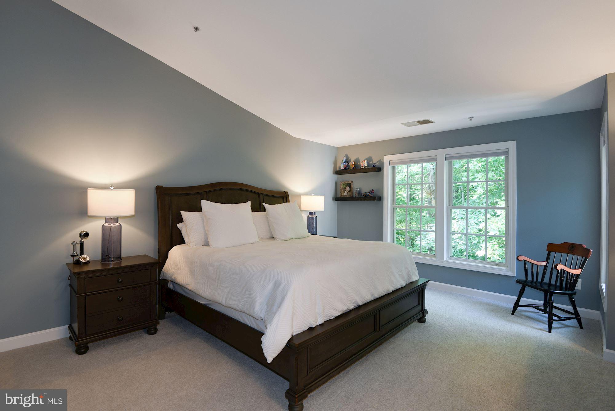 SOUTH RIVER COLONY - Residential